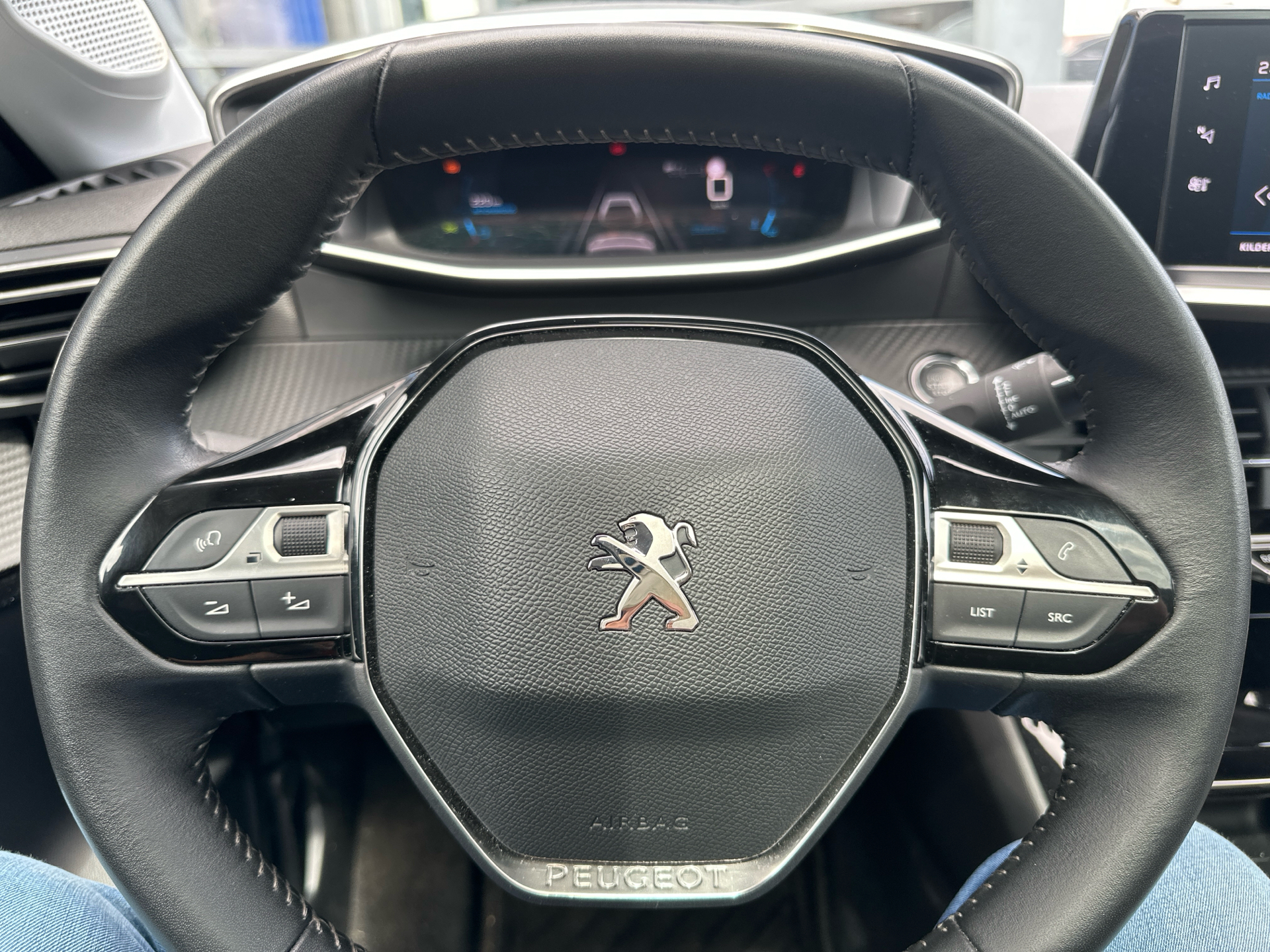Billede af Peugeot 208 1,2 PureTech Allure Sky 100HK 5d 6g