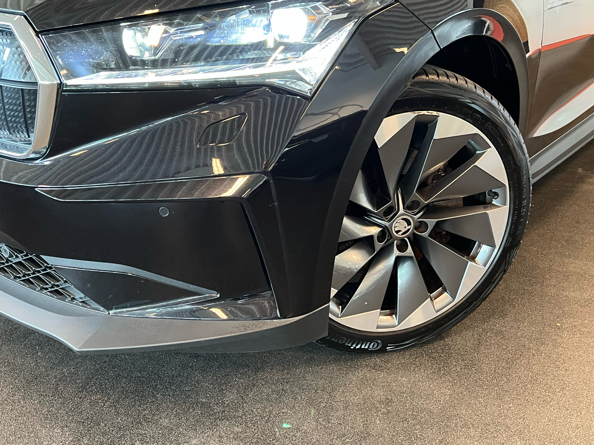 Billede af Skoda Enyaq iV 80 EL Design Selection Suite 204HK 5d Aut.
