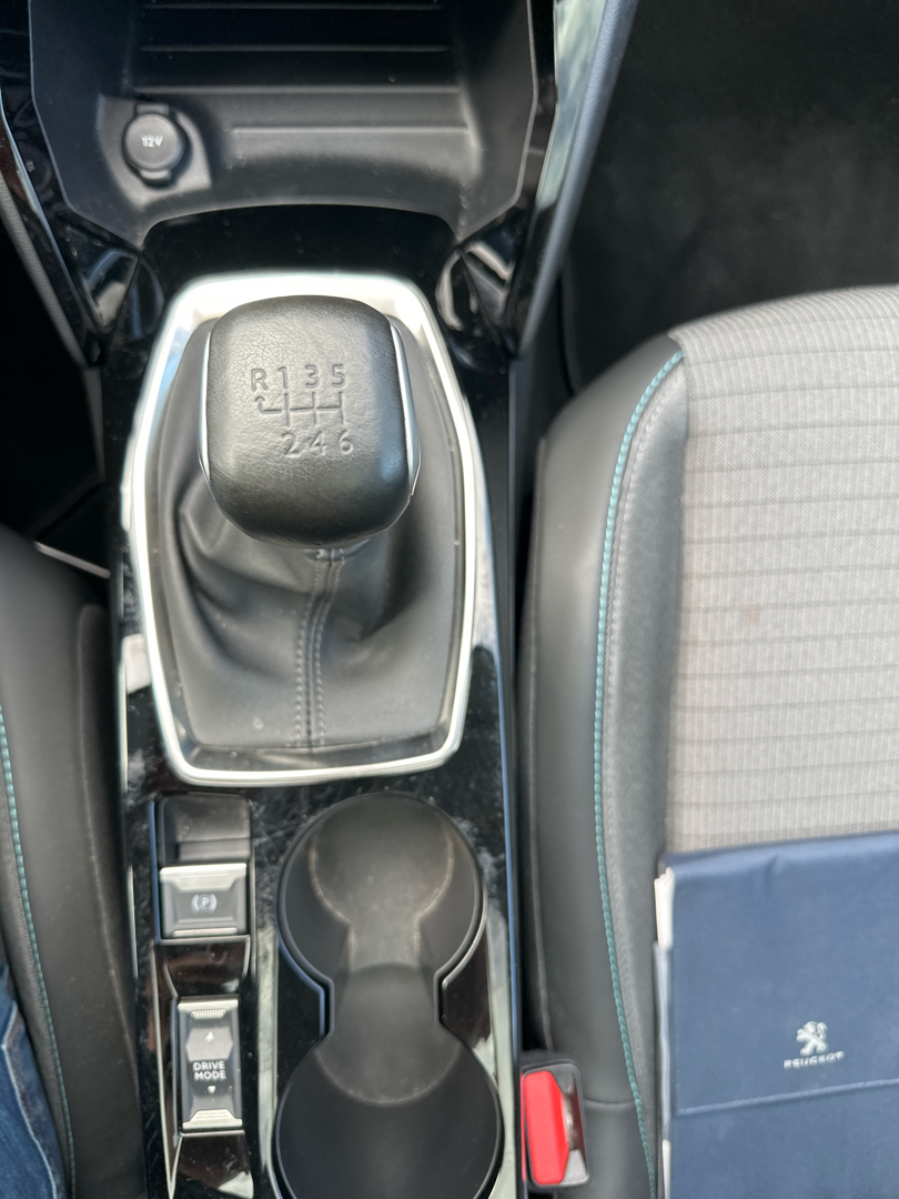 Billede af Peugeot 208 1,2 PureTech Allure Sky 100HK 5d 6g