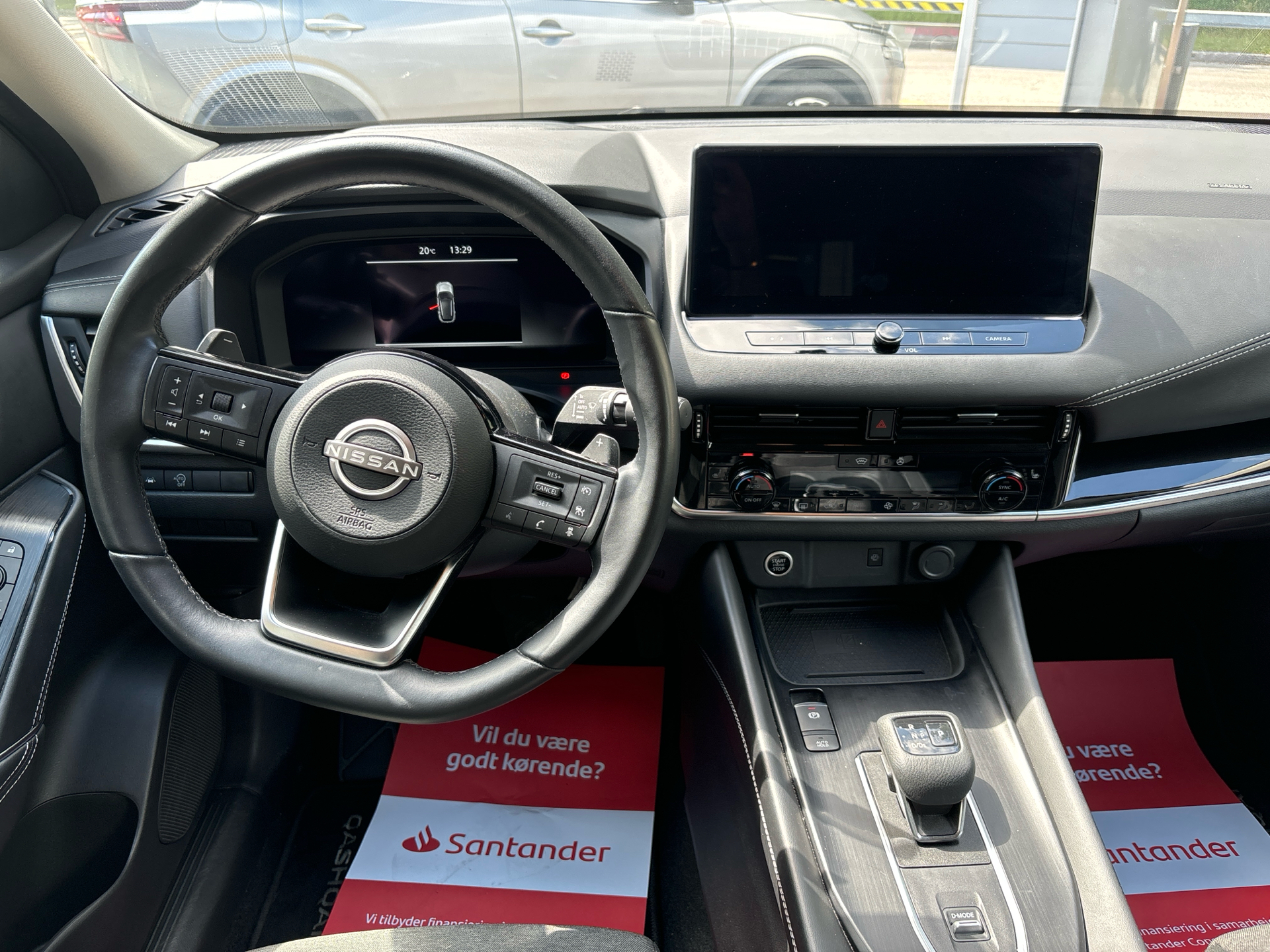 Billede af Nissan Qashqai 1,3 MHEV  Mild hybrid N-Connecta X-Tronic 158HK 5d 7g Aut.