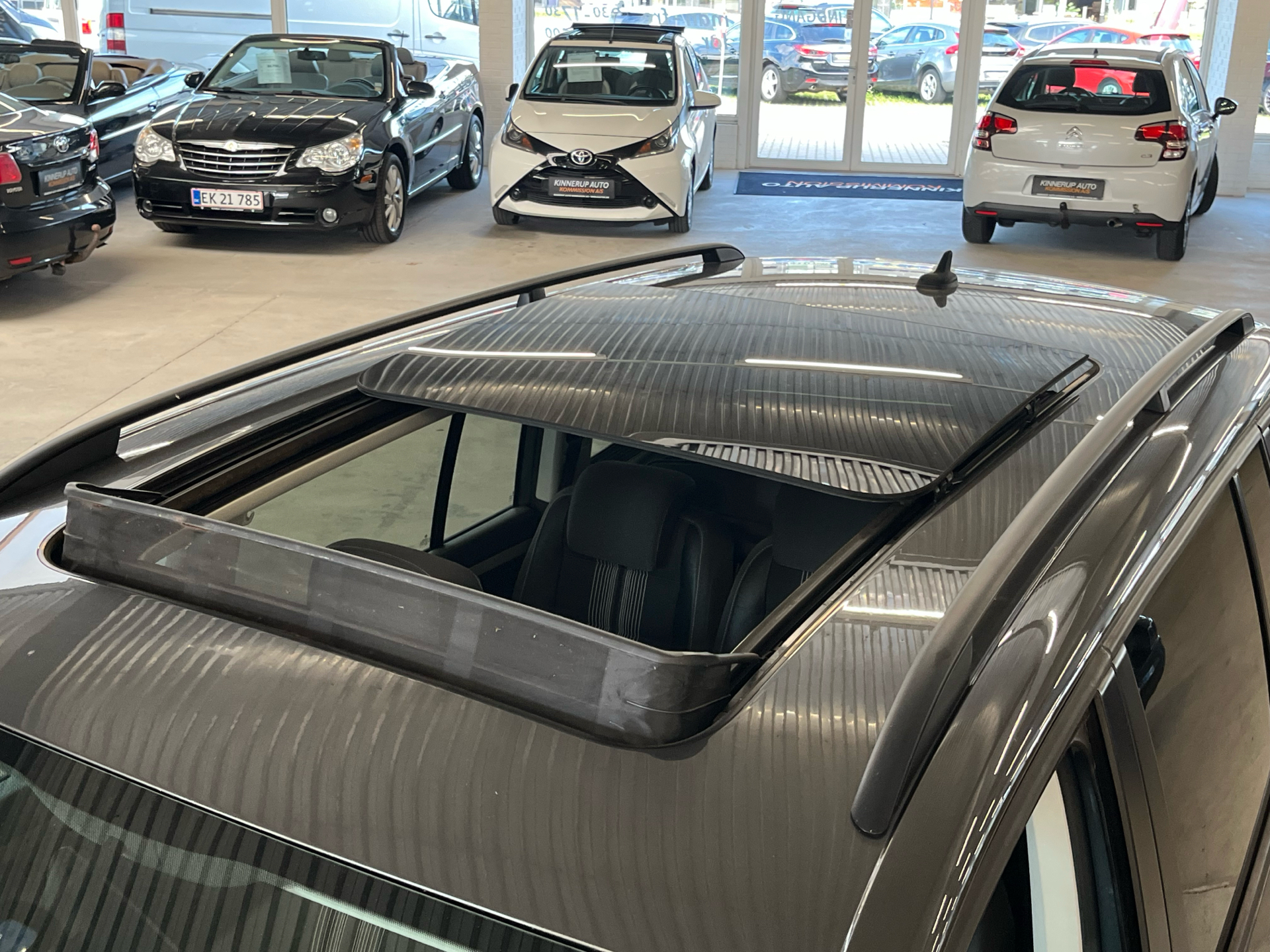 Billede af VW Touran 2,0 TDI BMT Highline 140HK 6g