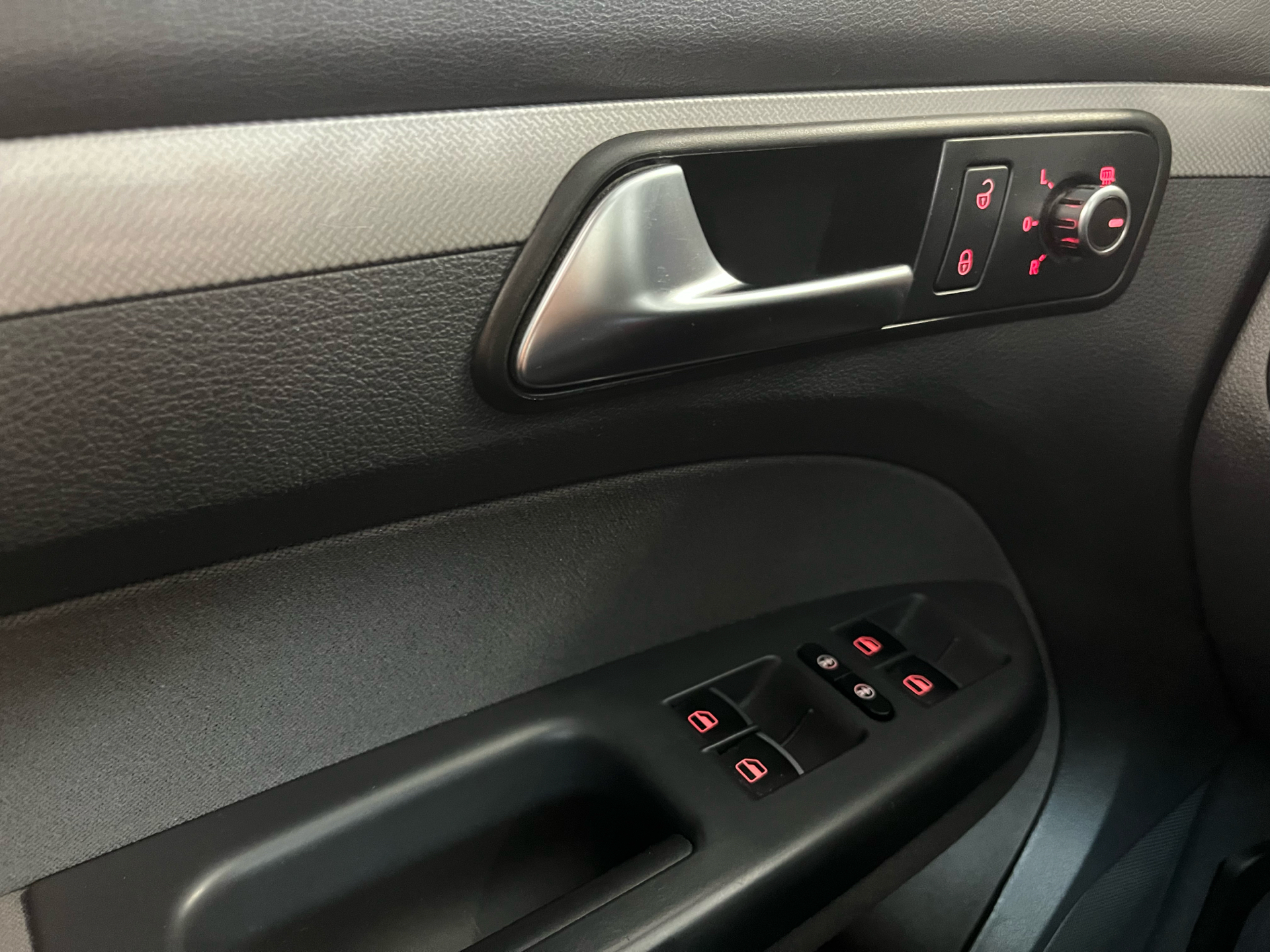 Billede af VW Touran 2,0 TDI BMT Highline 140HK 6g