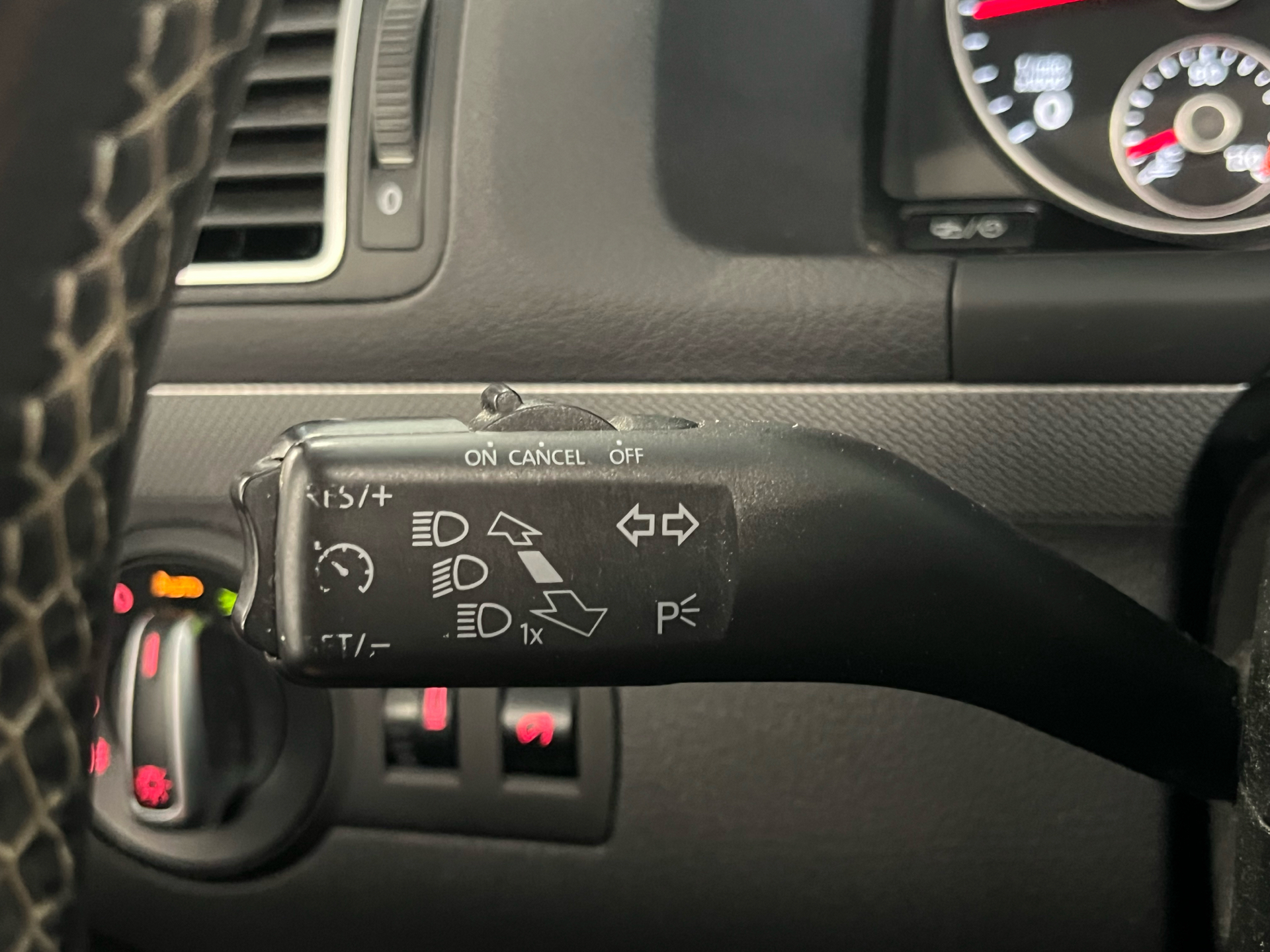 Billede af VW Touran 2,0 TDI BMT Highline 140HK 6g