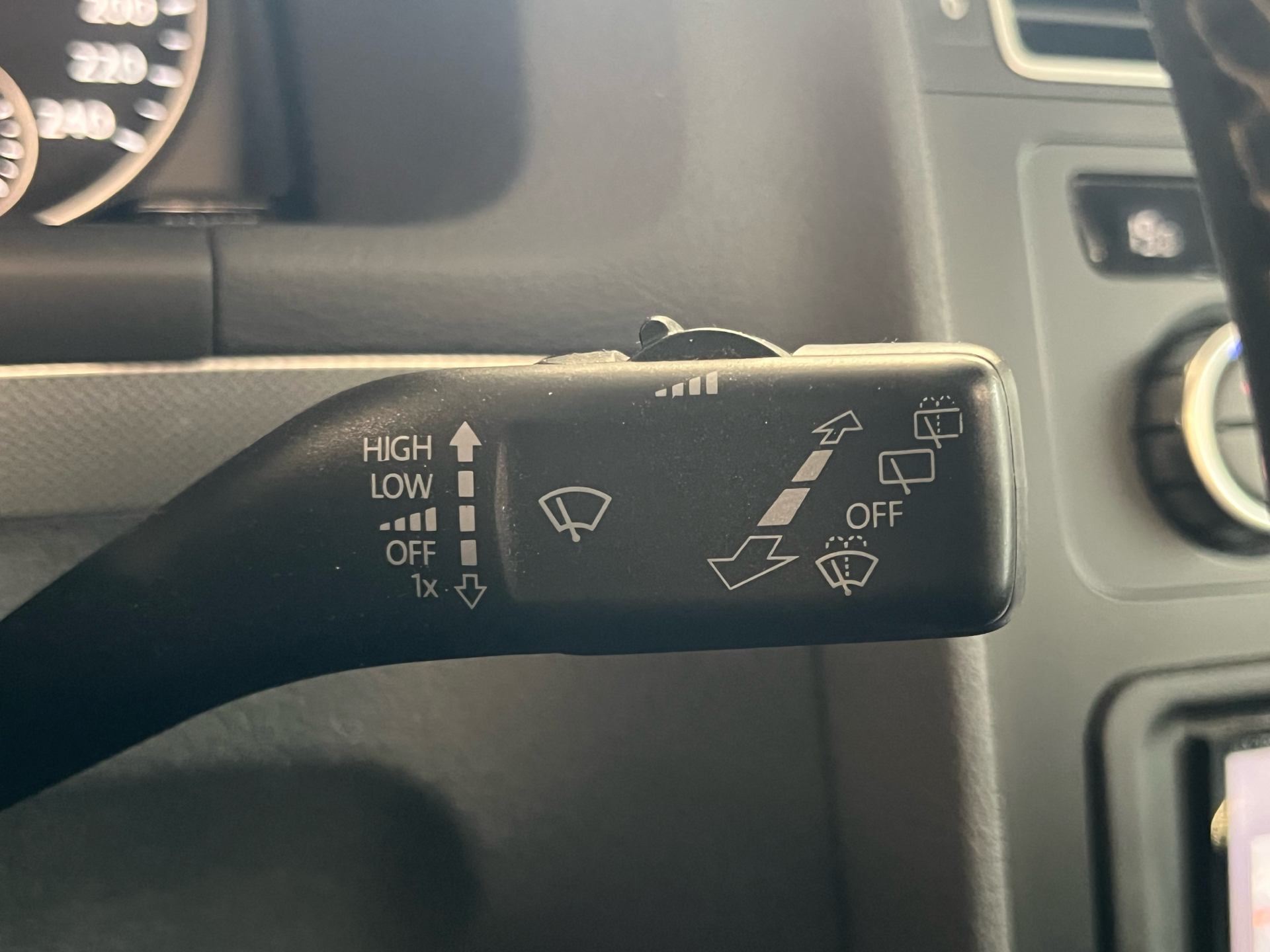 Billede af VW Touran 2,0 TDI BMT Highline 140HK 6g