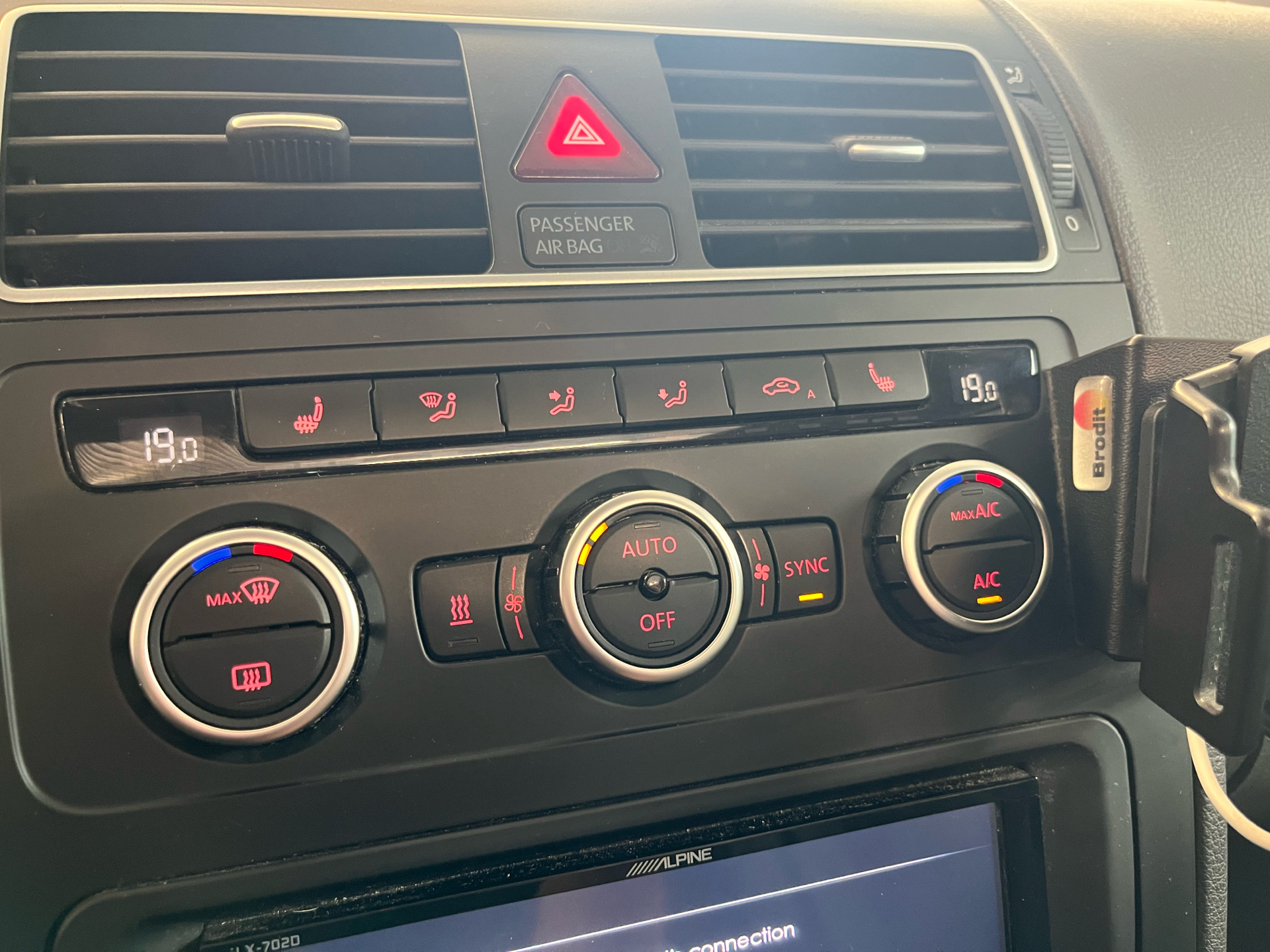 Billede af VW Touran 2,0 TDI BMT Highline 140HK 6g