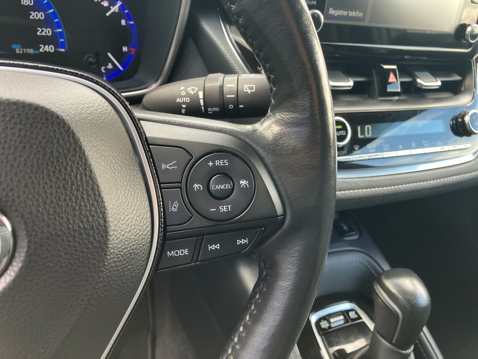 Billede af Toyota Corolla Touring Sports 1,8 Hybrid H3 Premium Safety Plus E-CVT 122HK Stc Trinl. Gear