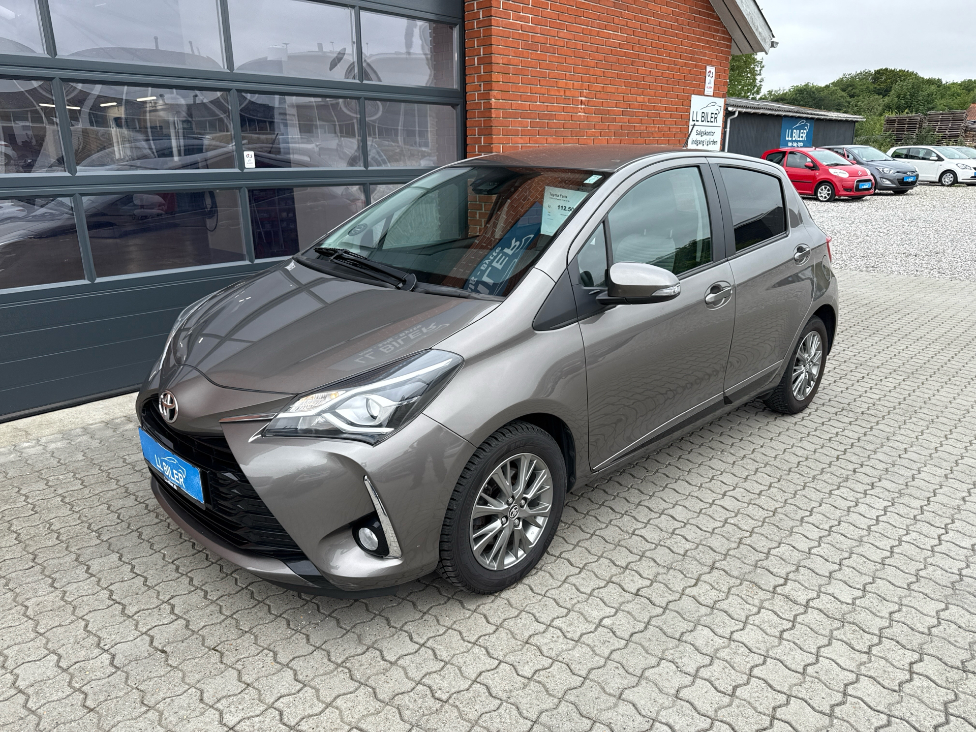 Billede af Toyota Yaris 1,5 VVT-I T2 Premium 111HK 5d 6g