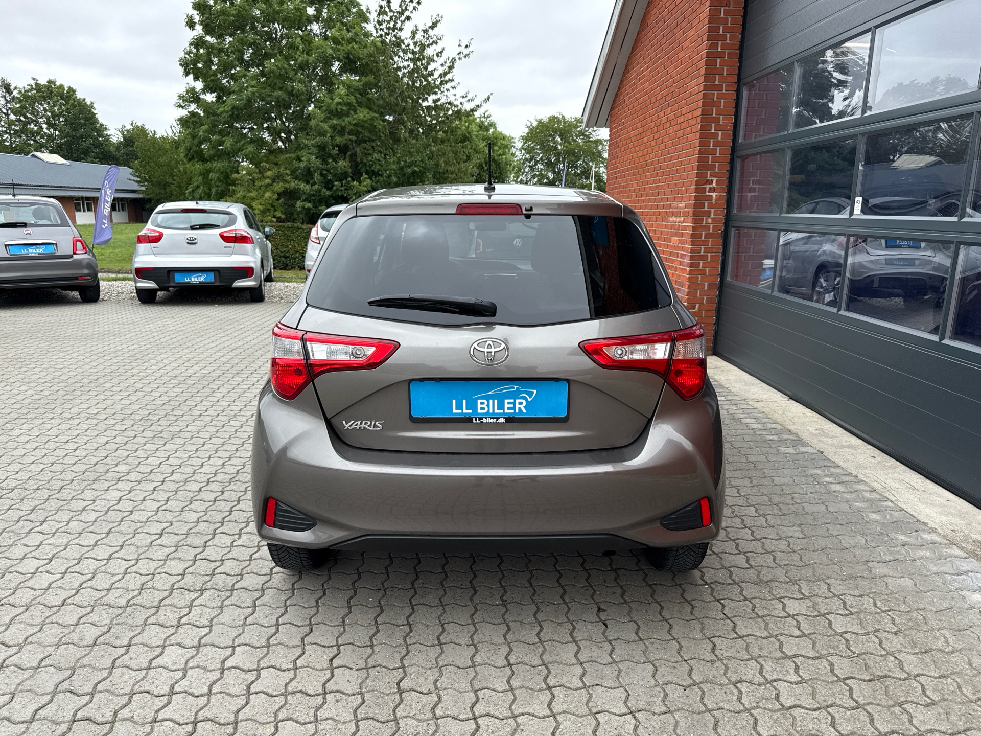 Billede af Toyota Yaris 1,5 VVT-I T2 Premium 111HK 5d 6g