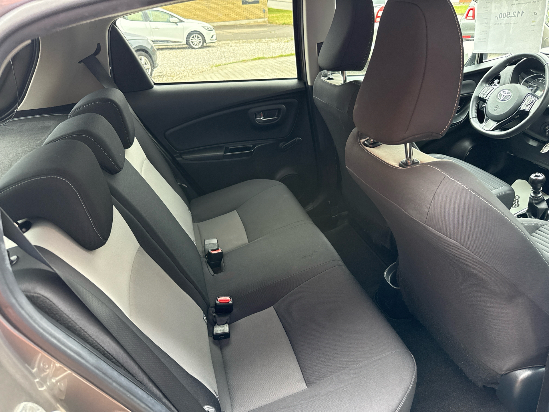 Billede af Toyota Yaris 1,5 VVT-I T2 Premium 111HK 5d 6g