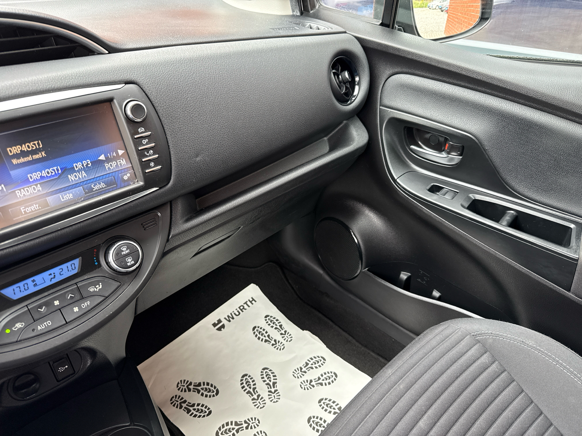 Billede af Toyota Yaris 1,5 VVT-I T2 Premium 111HK 5d 6g