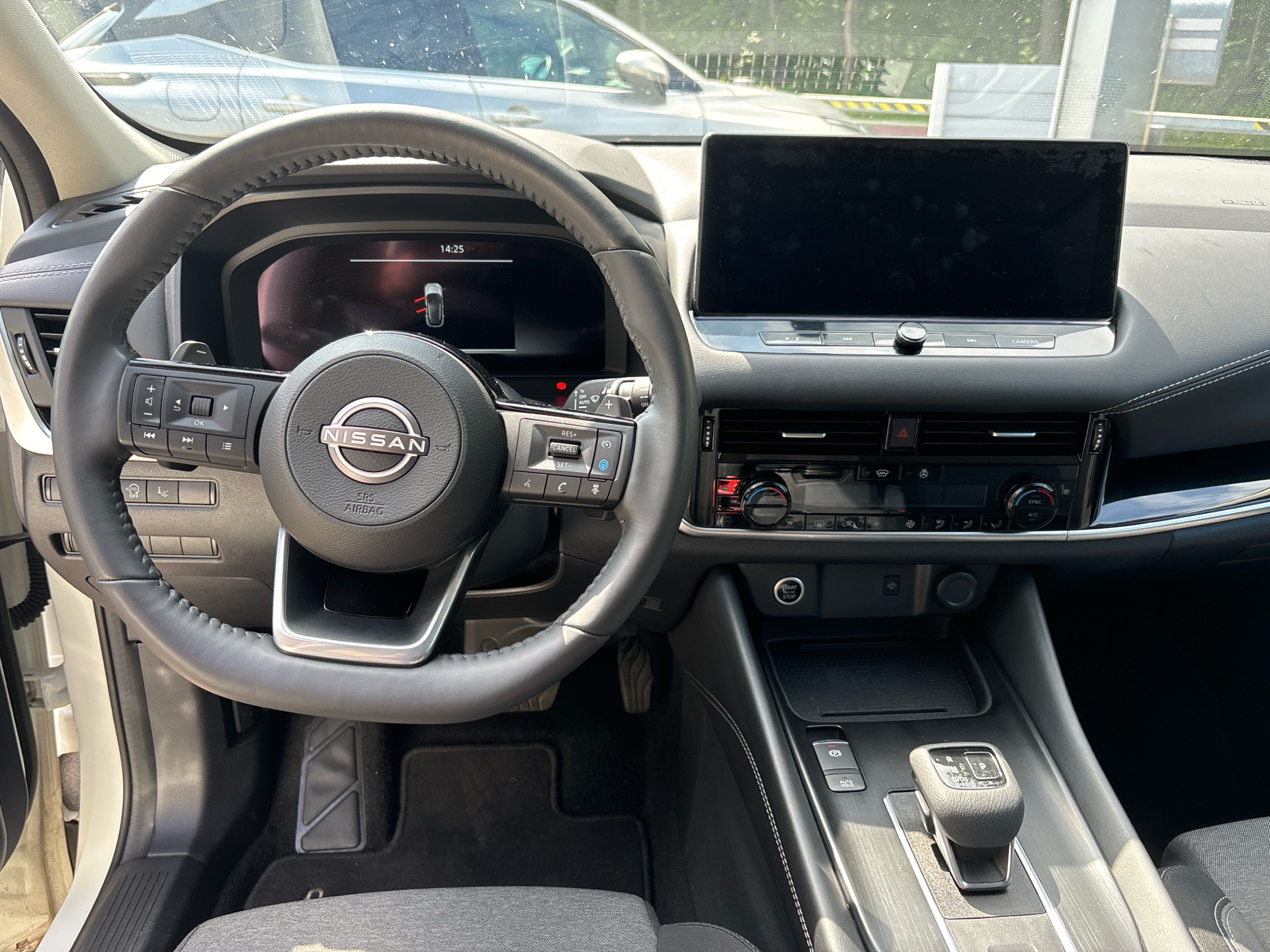 Billede af Nissan Qashqai 1,3 MHEV  Mild hybrid N-Connecta X-Tronic 158HK 5d 7g Aut.