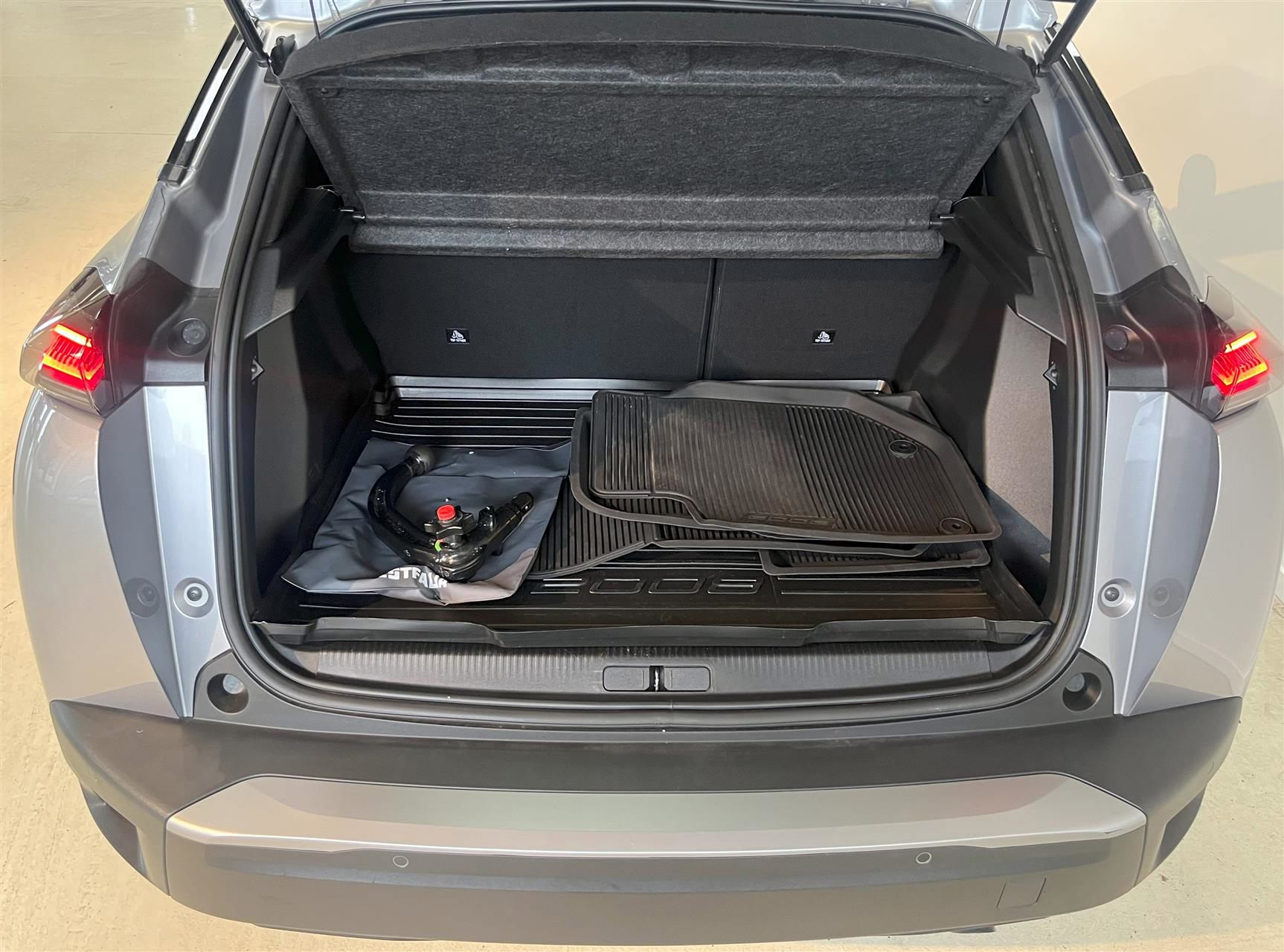 Billede af Peugeot 2008 1,2 PureTech Allure 100HK 5d 6g