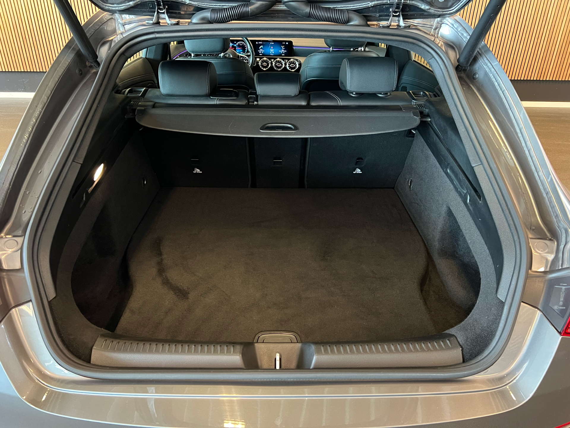 Billede af Mercedes-Benz CLA250 e Shooting Brake 1,3 Plugin-hybrid Progressive 8G-DCT 218HK Stc 8g Aut.