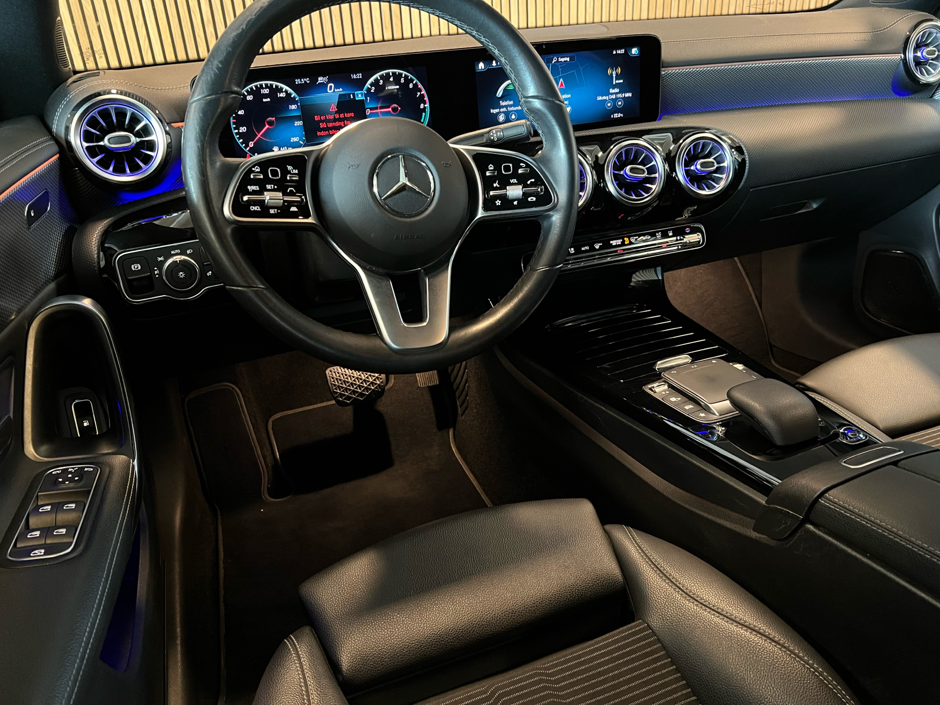 Billede af Mercedes-Benz CLA250 e Shooting Brake 1,3 Plugin-hybrid Progressive 8G-DCT 218HK Stc 8g Aut.