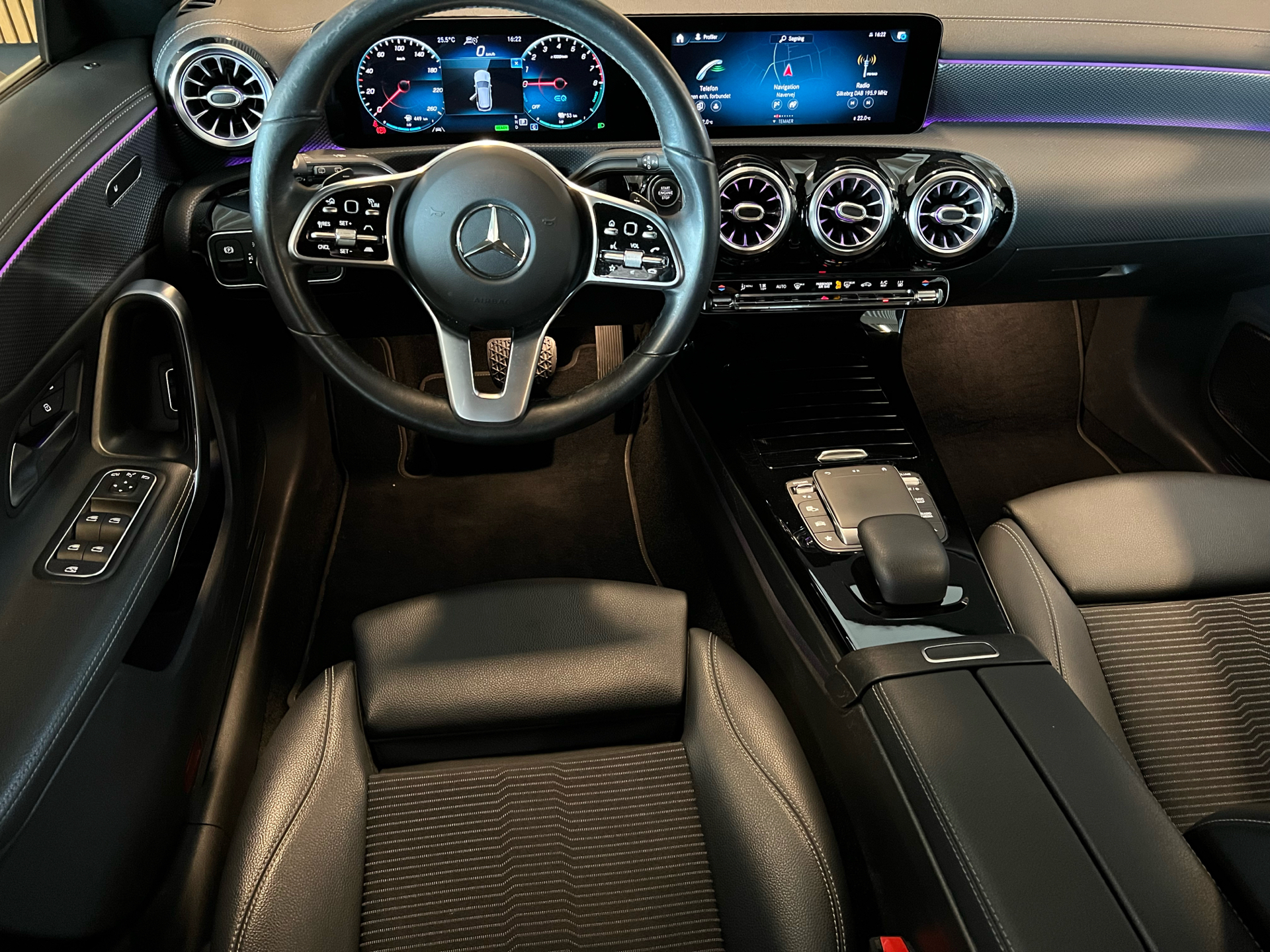 Billede af Mercedes-Benz CLA250 e Shooting Brake 1,3 Plugin-hybrid Progressive 8G-DCT 218HK Stc 8g Aut.