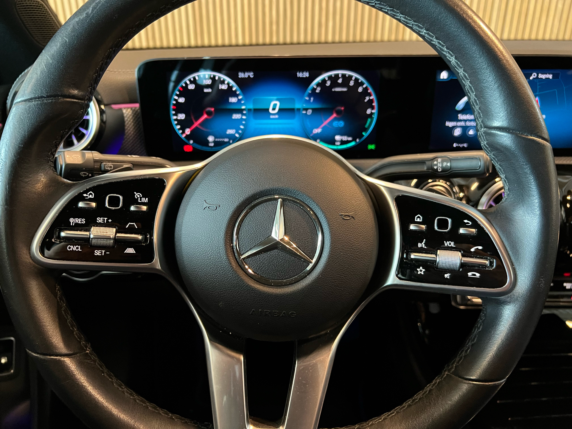 Billede af Mercedes-Benz CLA250 e Shooting Brake 1,3 Plugin-hybrid Progressive 8G-DCT 218HK Stc 8g Aut.