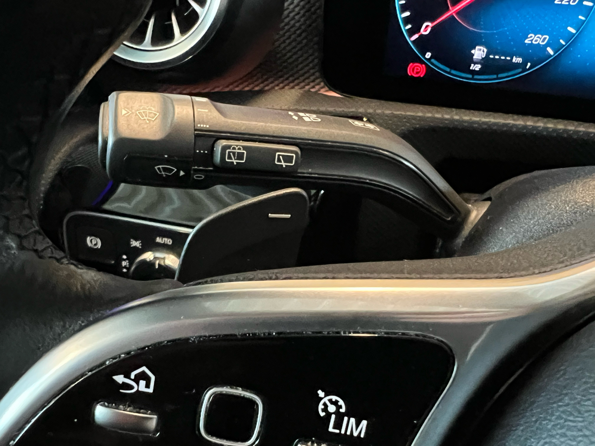 Billede af Mercedes-Benz CLA250 e Shooting Brake 1,3 Plugin-hybrid Progressive 8G-DCT 218HK Stc 8g Aut.