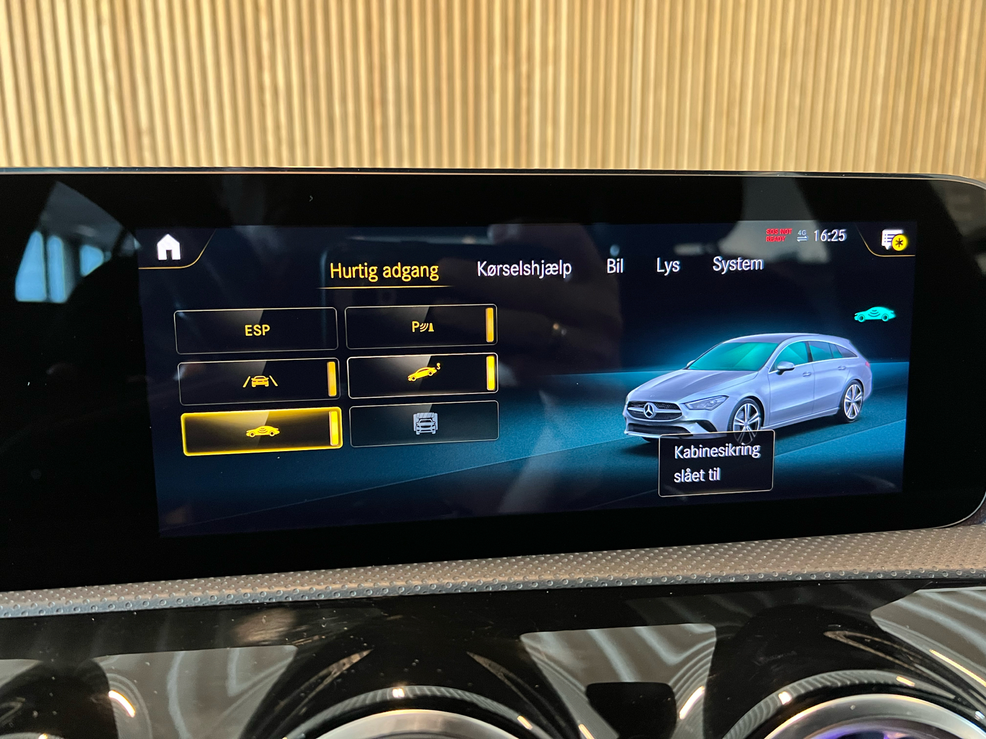 Billede af Mercedes-Benz CLA250 e Shooting Brake 1,3 Plugin-hybrid Progressive 8G-DCT 218HK Stc 8g Aut.