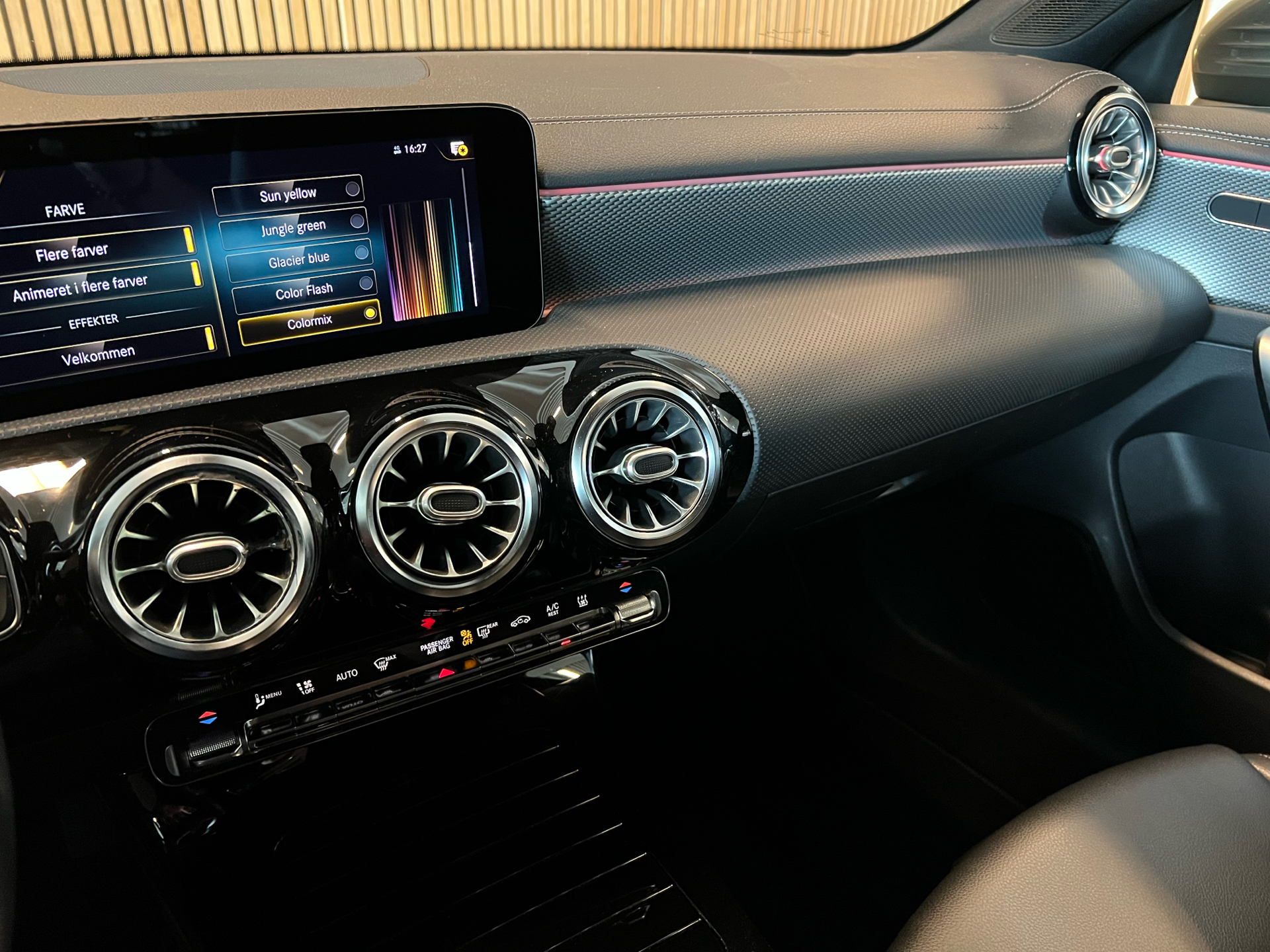 Billede af Mercedes-Benz CLA250 e Shooting Brake 1,3 Plugin-hybrid Progressive 8G-DCT 218HK Stc 8g Aut.