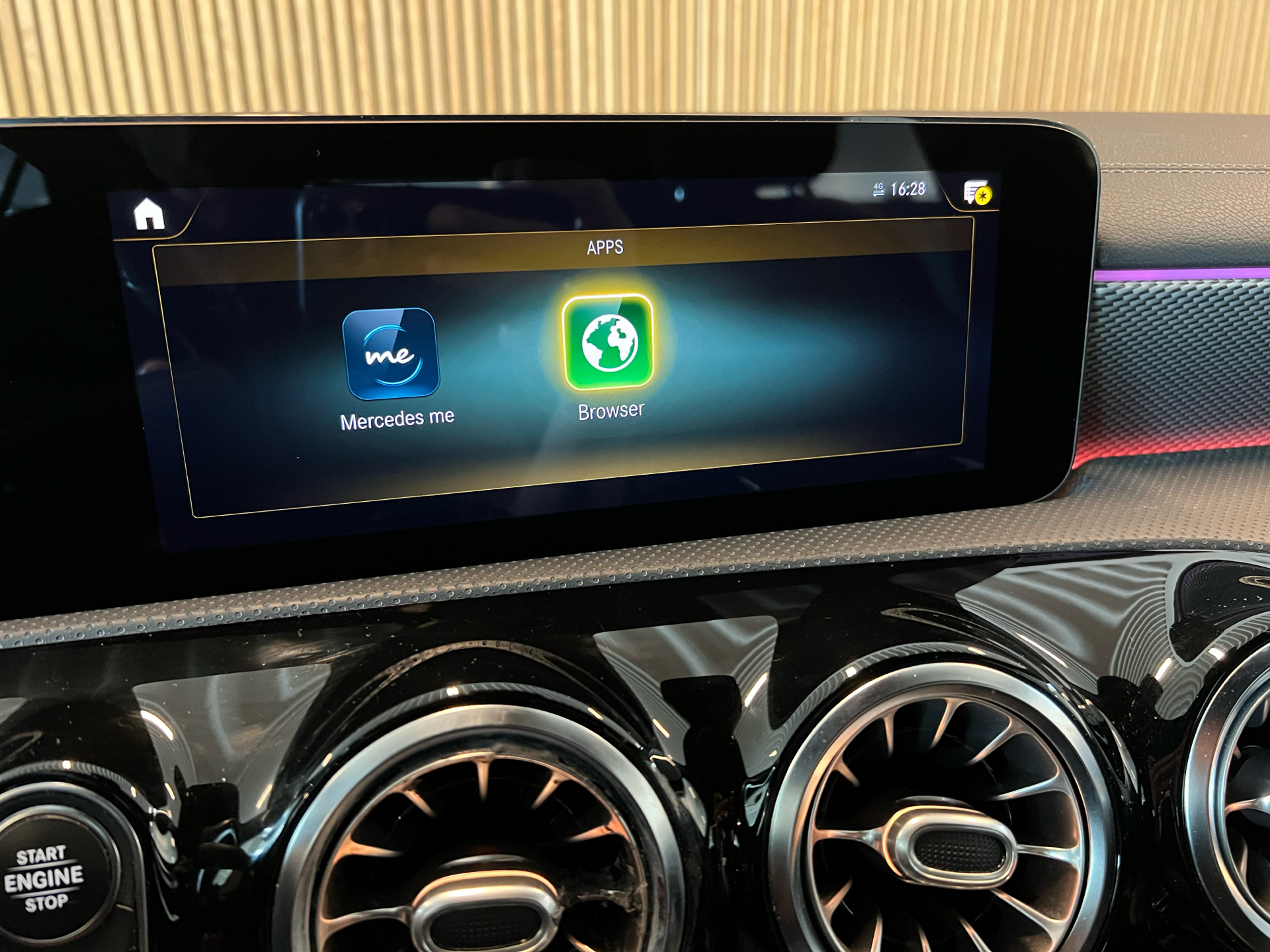 Billede af Mercedes-Benz CLA250 e Shooting Brake 1,3 Plugin-hybrid Progressive 8G-DCT 218HK Stc 8g Aut.