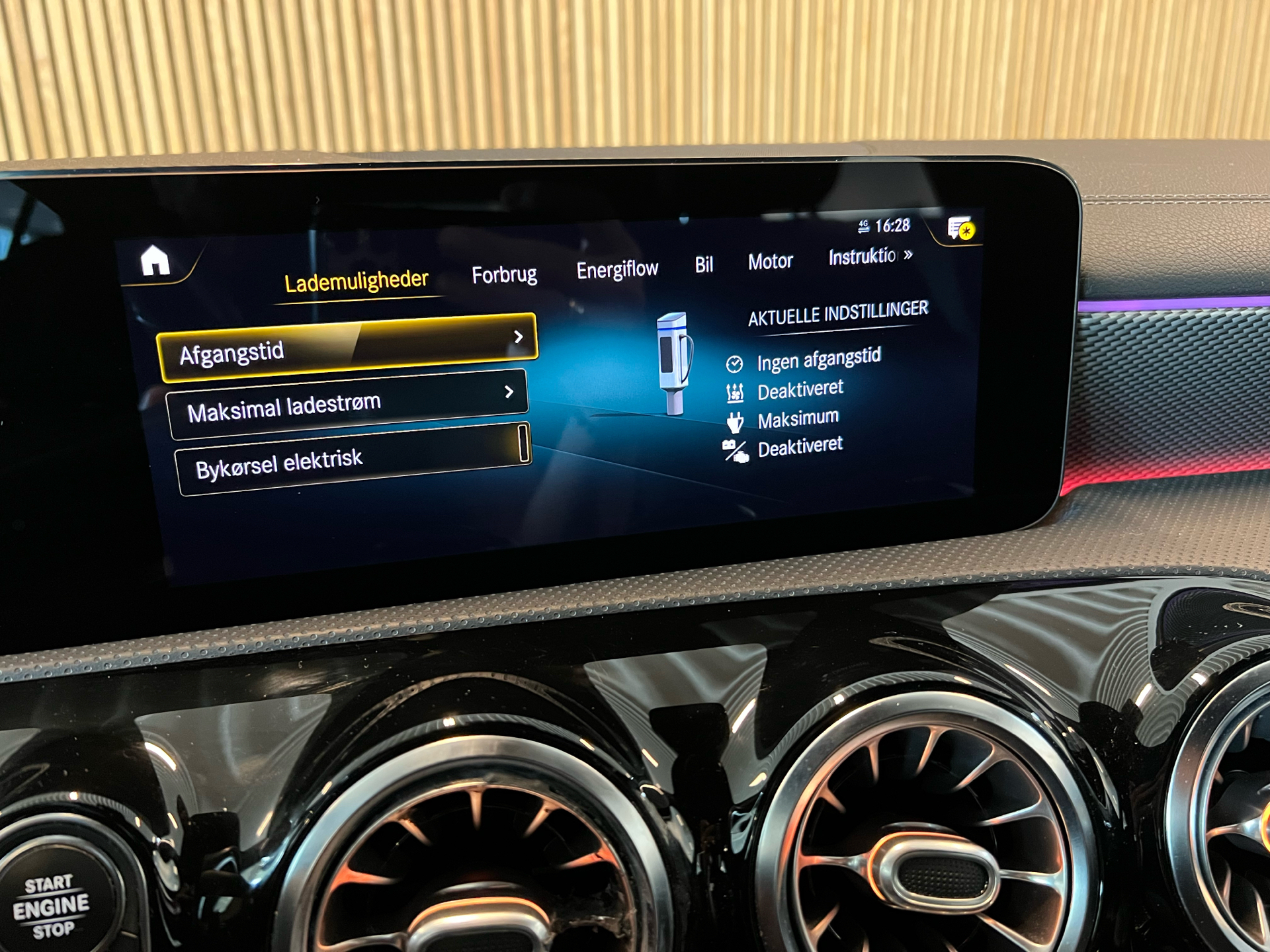 Billede af Mercedes-Benz CLA250 e Shooting Brake 1,3 Plugin-hybrid Progressive 8G-DCT 218HK Stc 8g Aut.