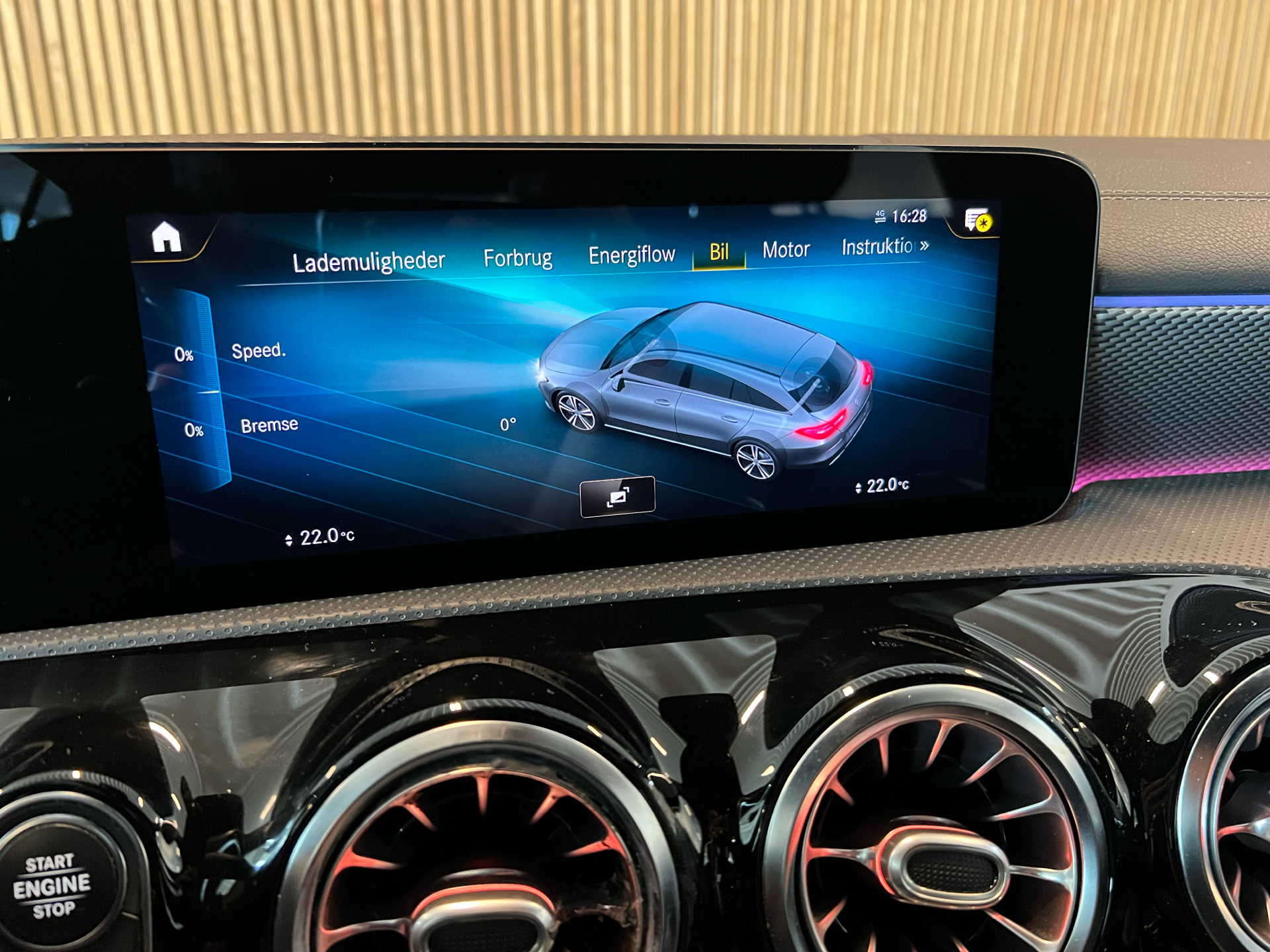 Billede af Mercedes-Benz CLA250 e Shooting Brake 1,3 Plugin-hybrid Progressive 8G-DCT 218HK Stc 8g Aut.
