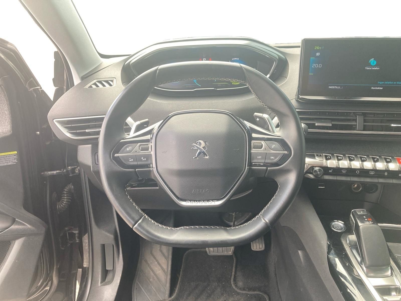 Billede af Peugeot 3008 1,6 PureTech  Plugin-hybrid First Selection EAT8 225HK 5d 8g Aut.
