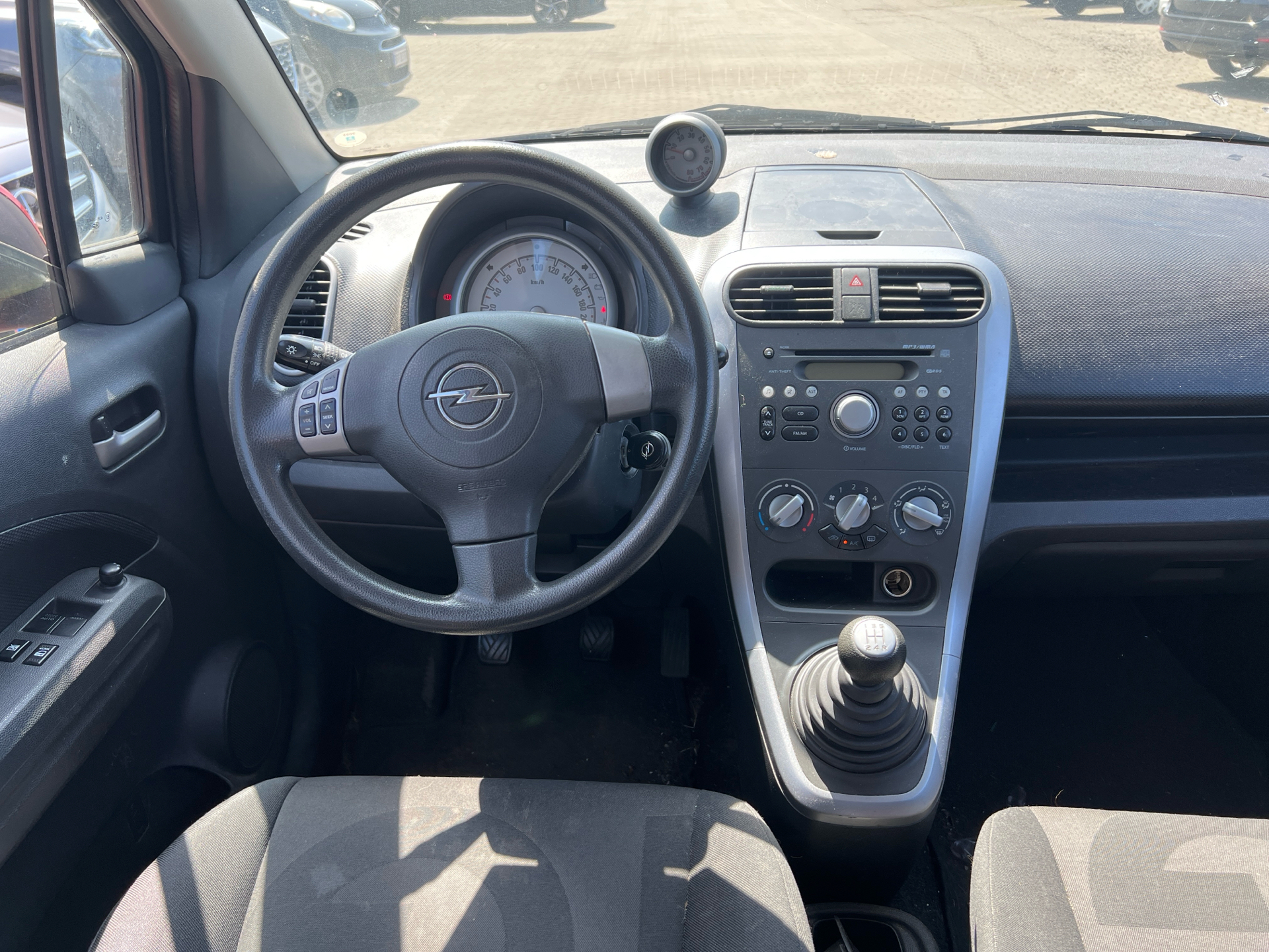 Billede af Opel Agila 1,0 12V Enjoy 65HK 5d