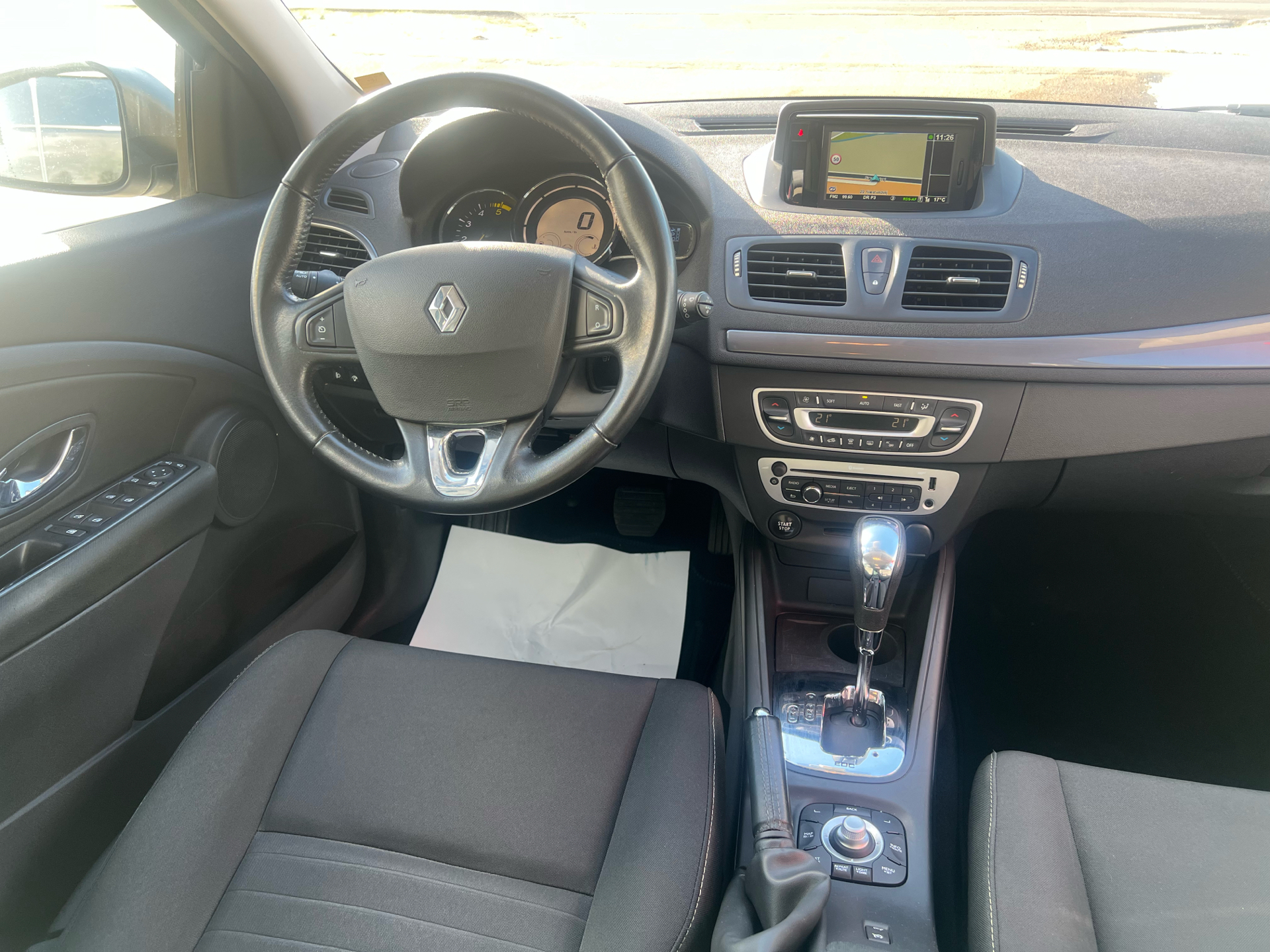 Billede af Renault Mégane Sport Tourer 1,5 DCI FAP Limited EDC 110HK Stc 6g Aut.