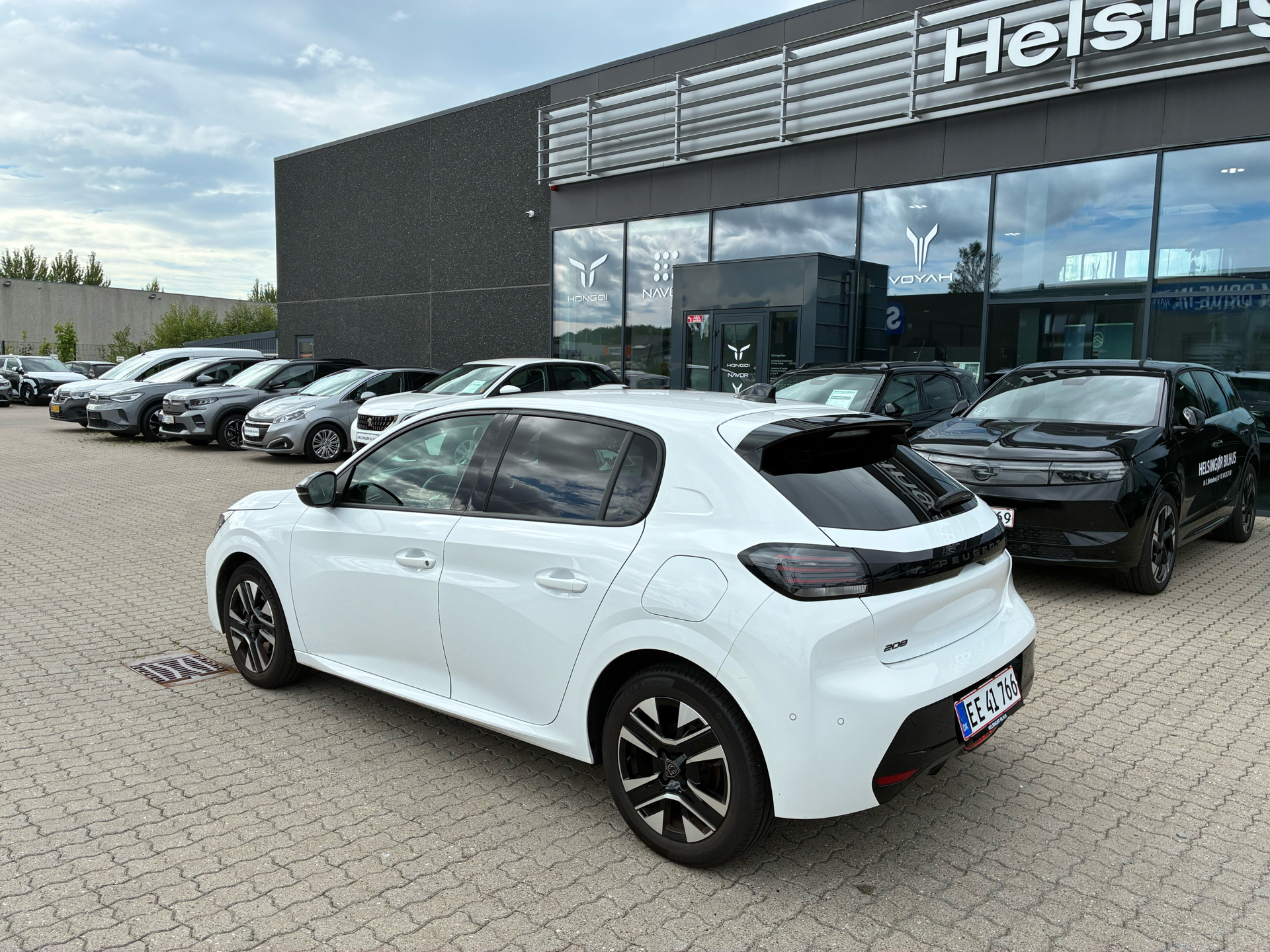 Billede af Peugeot 208 1,2 PureTech Allure+ 100HK 5d 6g