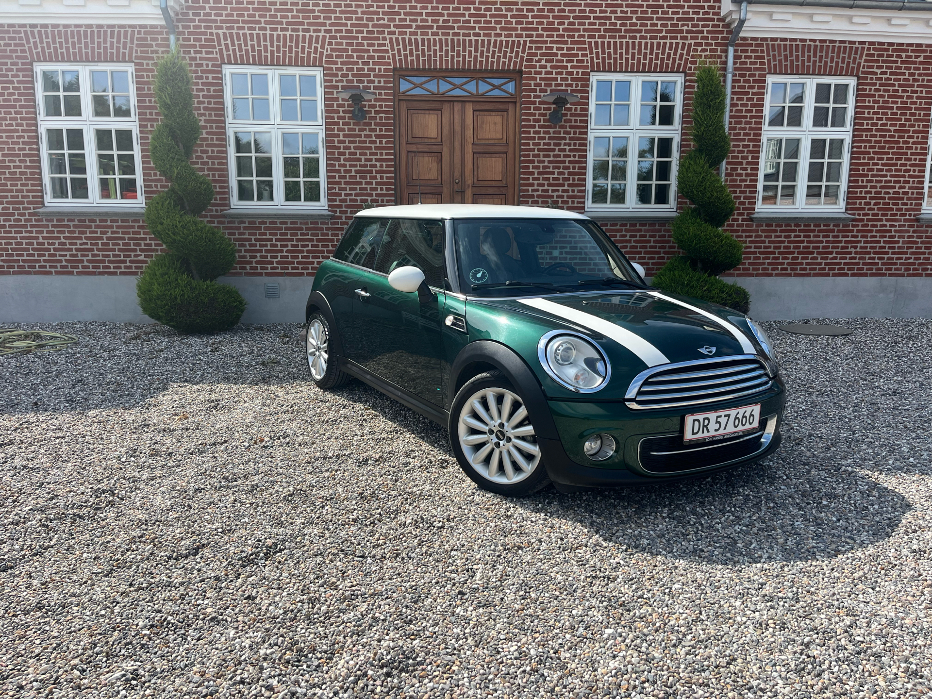 Billede af Mini Cooper 1,6 D Cooper 112HK 3d