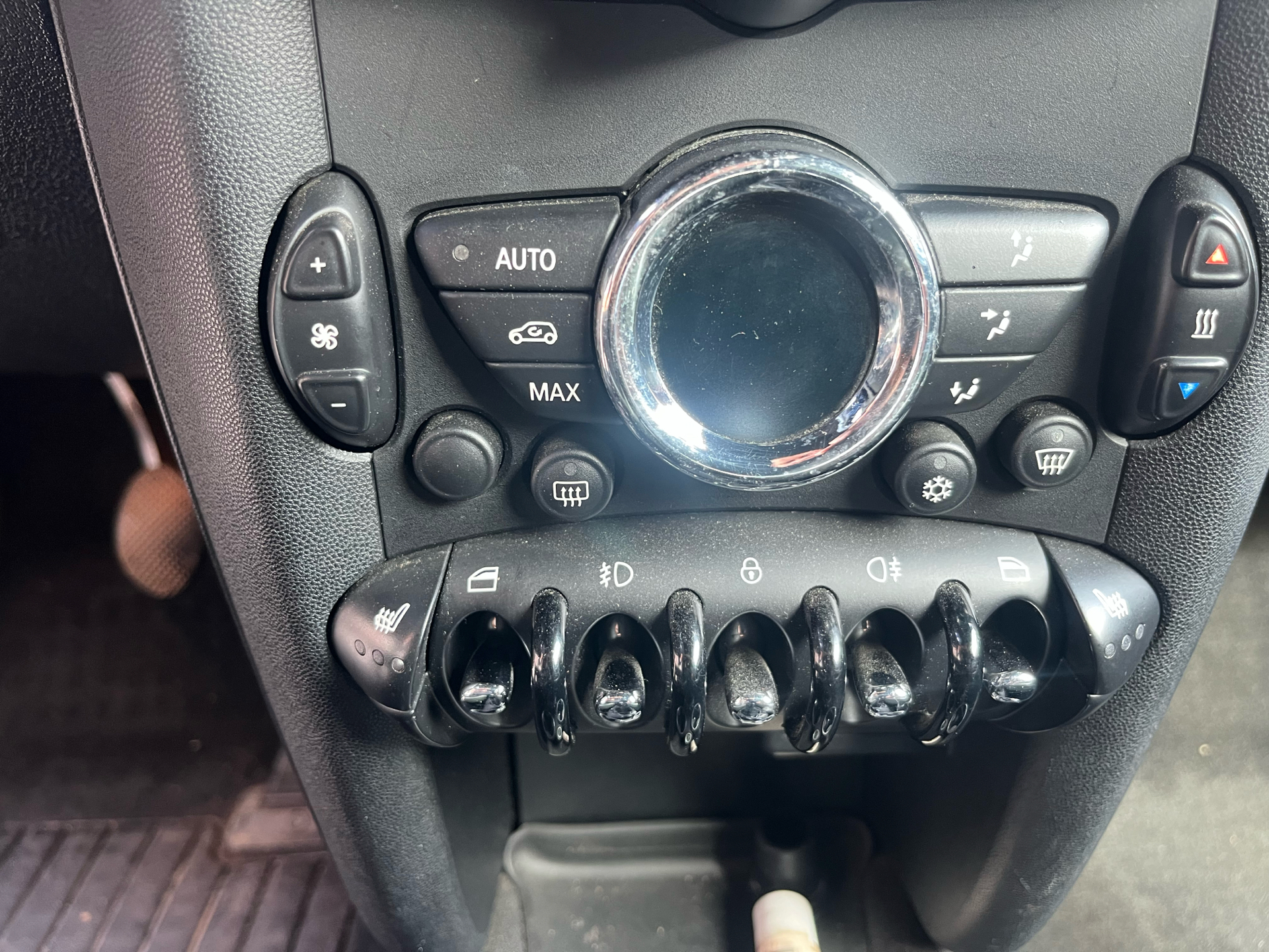 Billede af Mini Cooper 1,6 D Cooper 112HK 3d