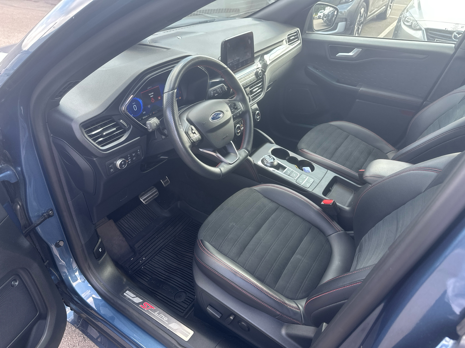 Billede af Ford Kuga 2,5 Plugin-hybrid ST-Line X CVT 225HK 5d Trinl. Gear