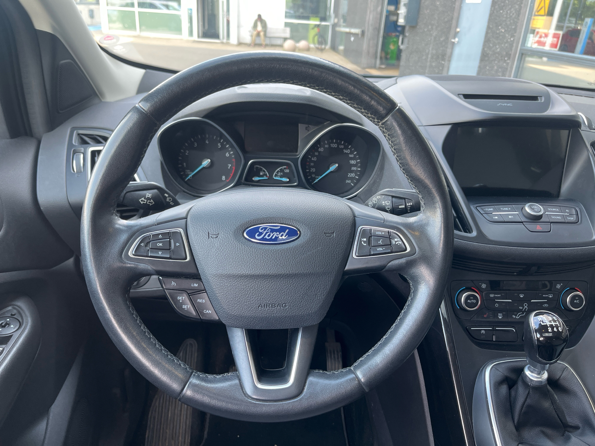 Billede af Ford Kuga 1,5 EcoBoost Titanium Attack 150HK 5d 6g