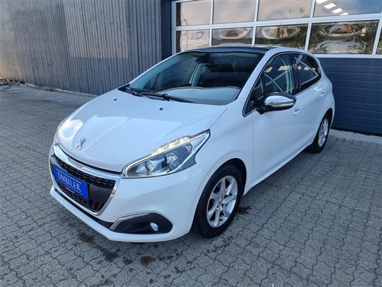 Peugeot 208 1,6 BlueHDi Allure Sky 100HK 5d