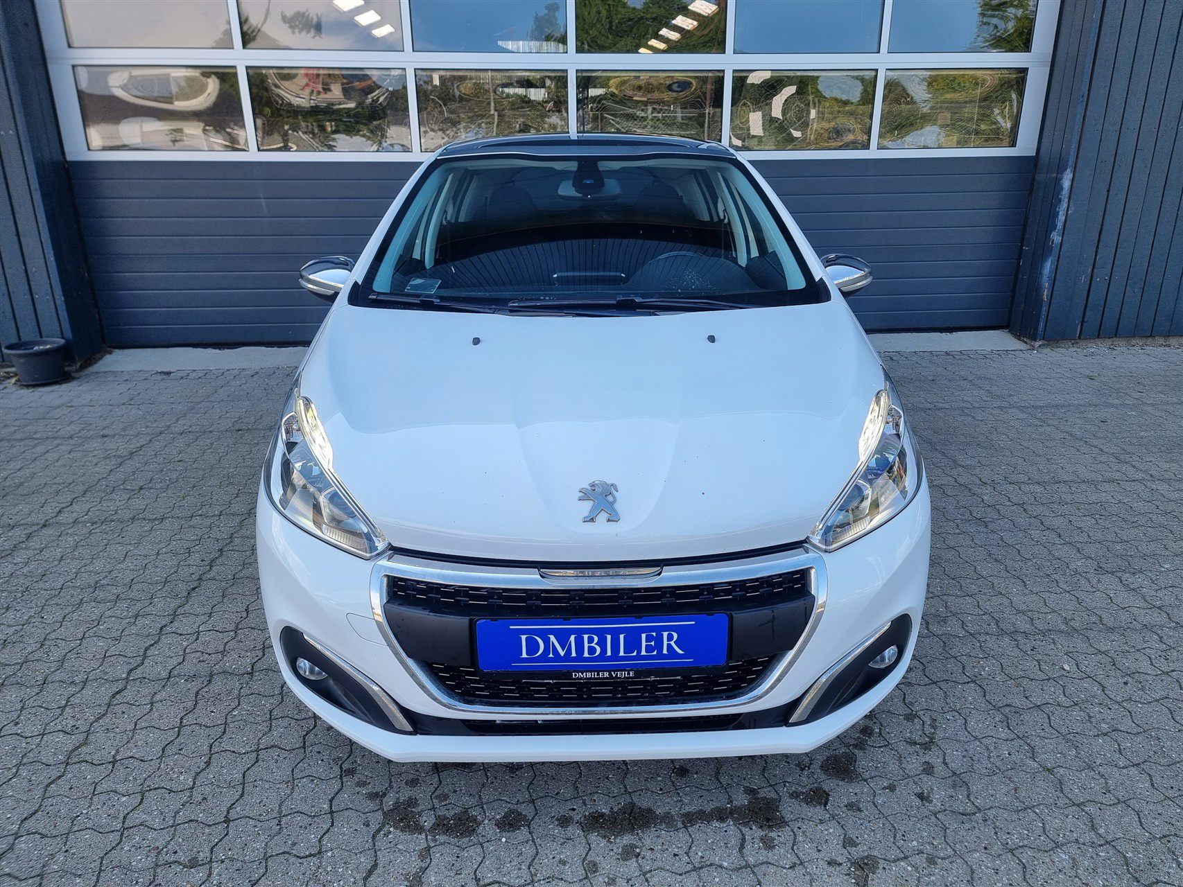 Billede af Peugeot 208 1,6 BlueHDi Allure Sky 100HK 5d