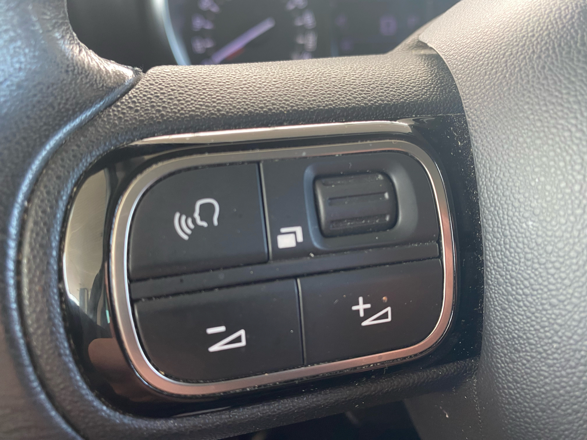 Billede af Citroën C3 Aircross 1,2 PureTech Skyline EAT6 110HK 5d 6g Aut.