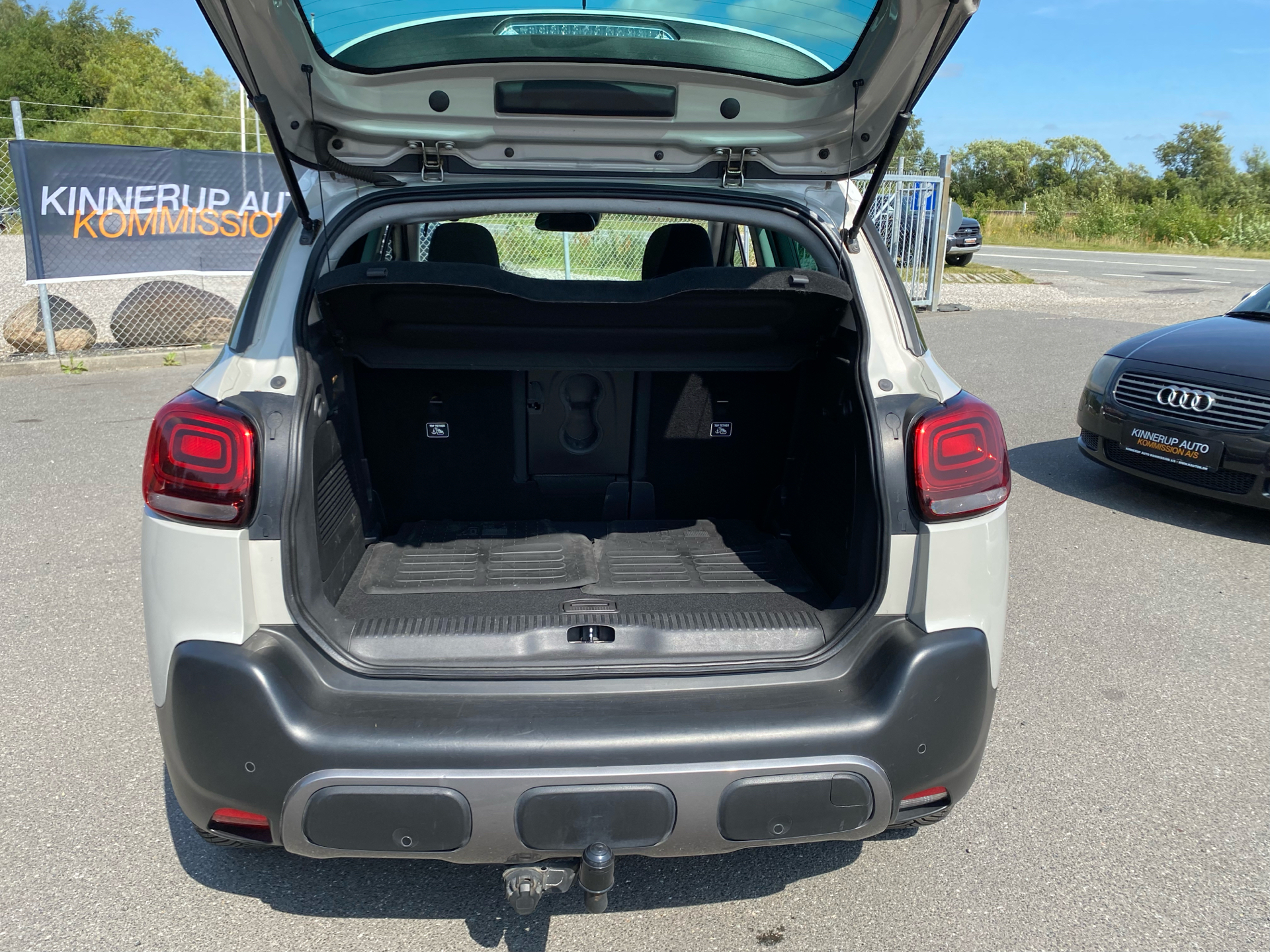 Billede af Citroën C3 Aircross 1,2 PureTech Skyline EAT6 110HK 5d 6g Aut.