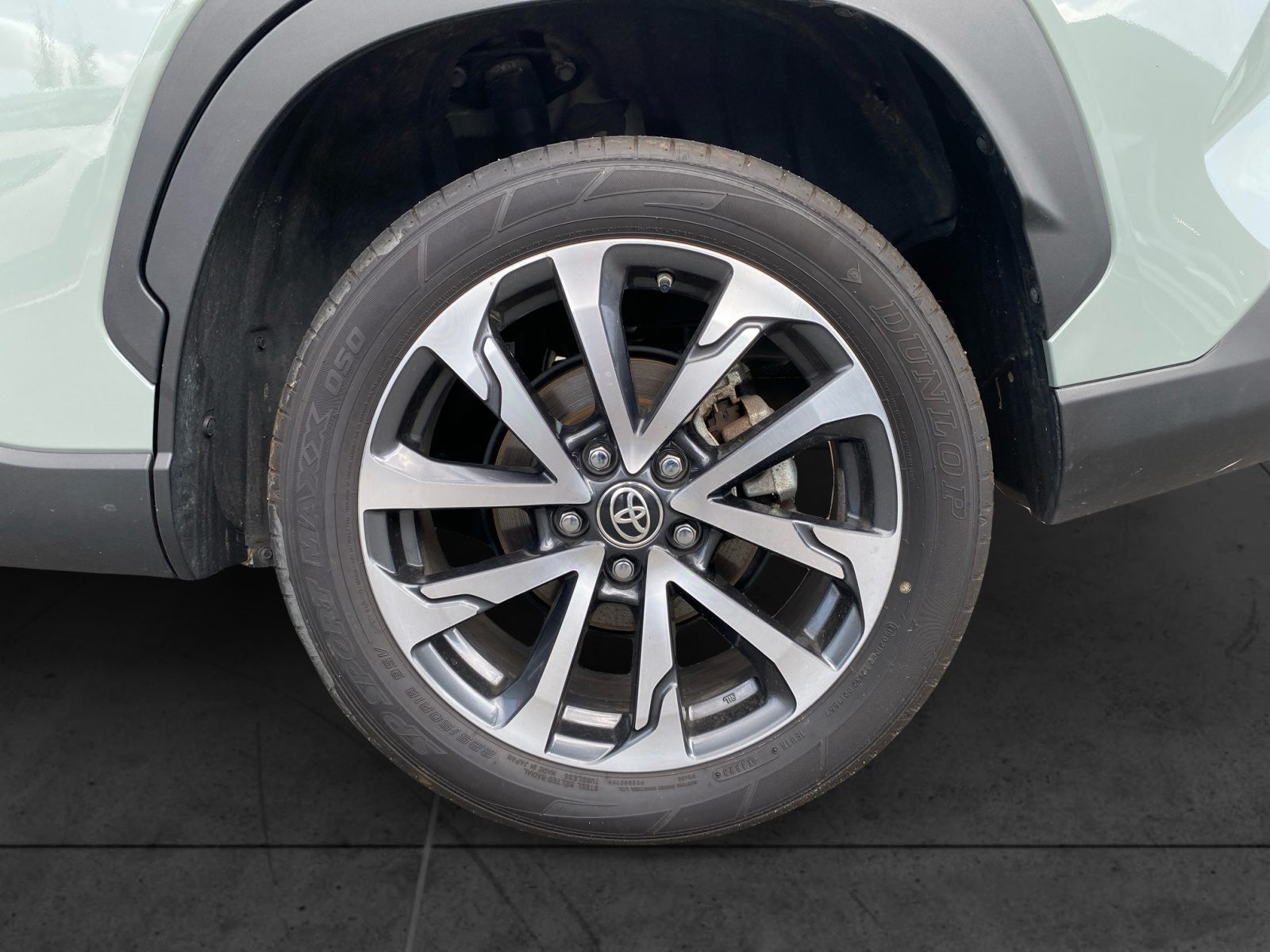 Billede af Toyota Corolla Cross 1,8 Hybrid Style Comfort 140HK 5d Aut.