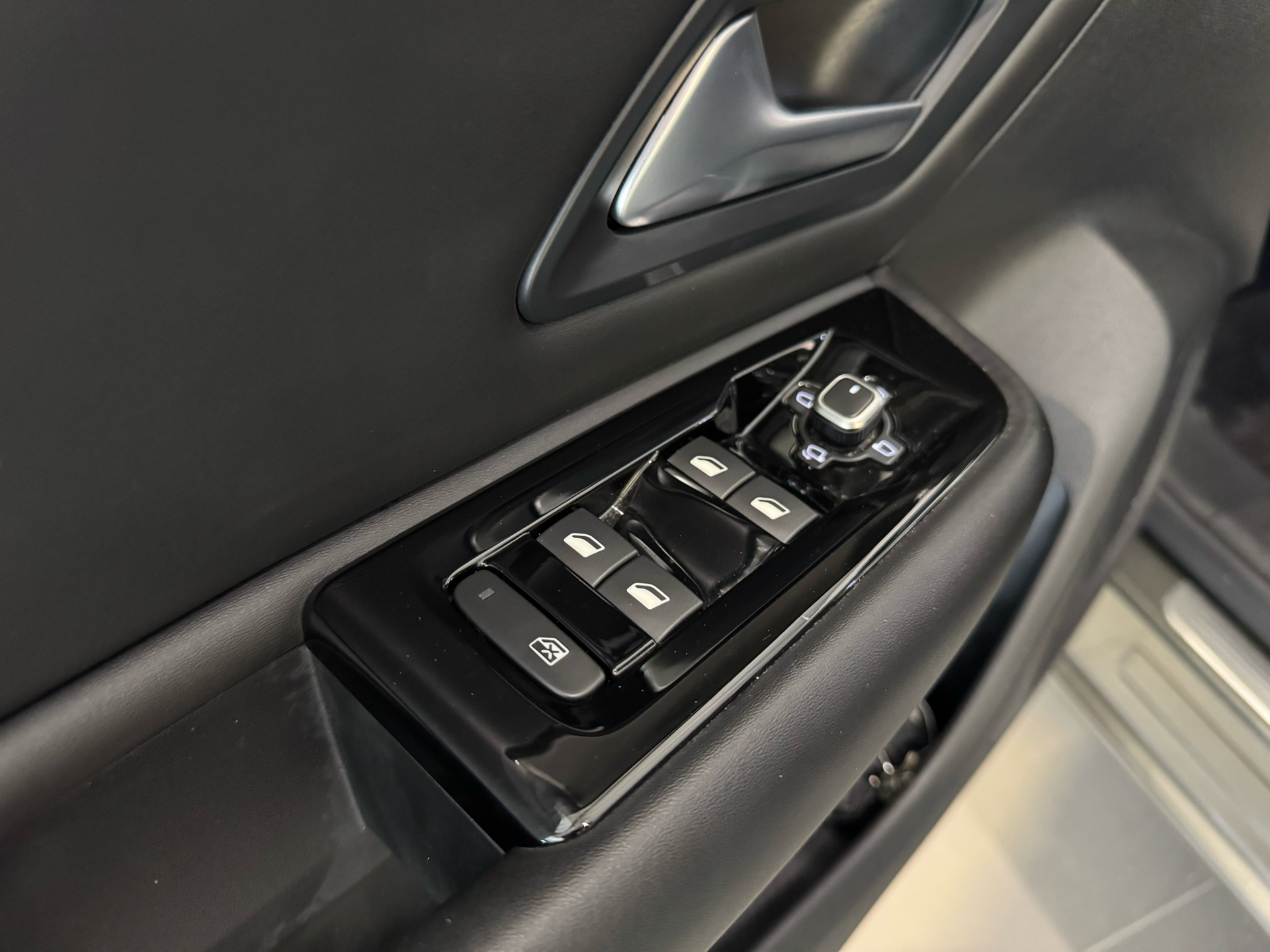 Billede af Citroën C5 X 1,6 Plugin-hybrid Palais 225HK 5d 8g Aut.