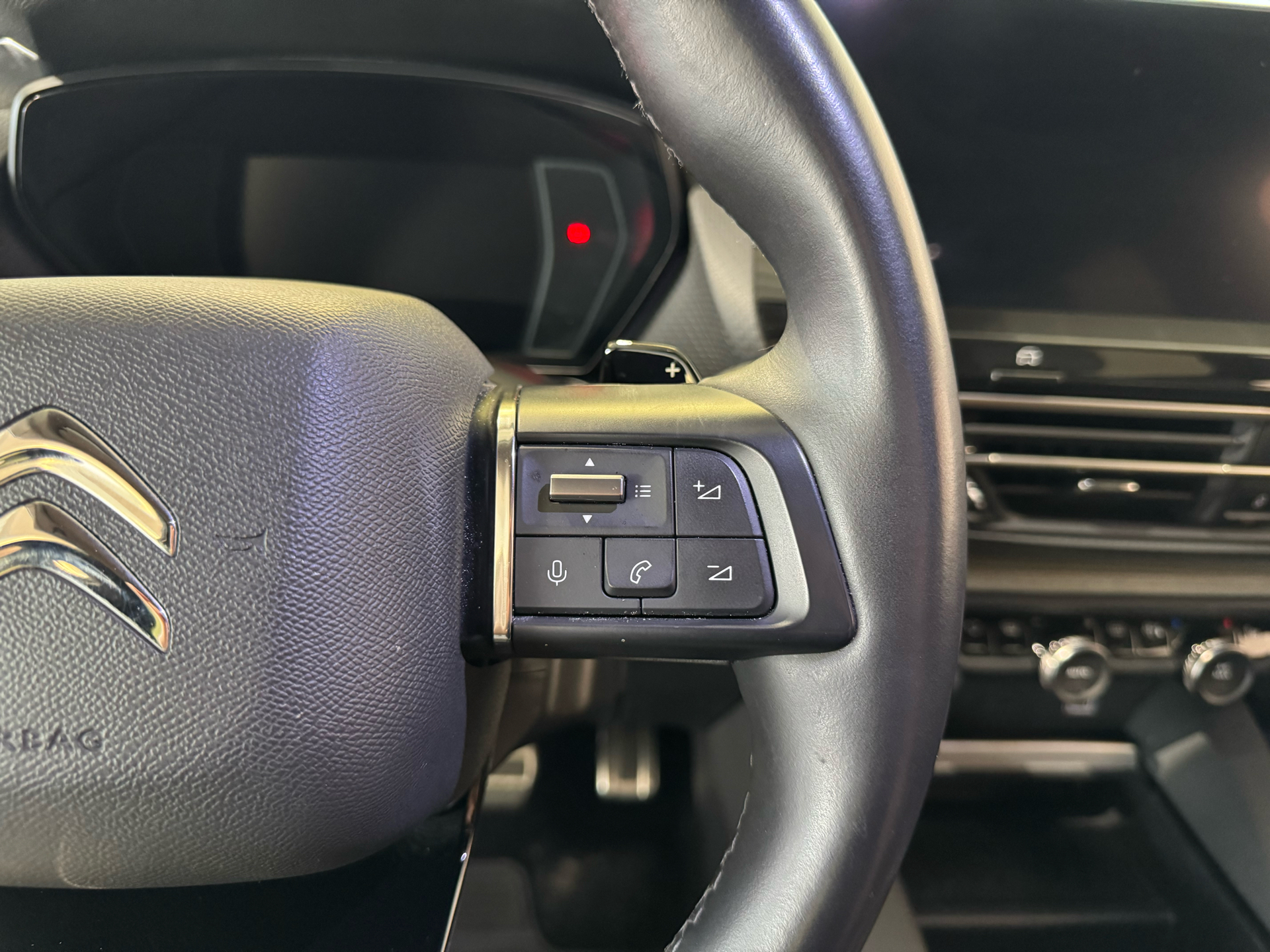 Billede af Citroën C5 X 1,6 Plugin-hybrid Palais 225HK 5d 8g Aut.