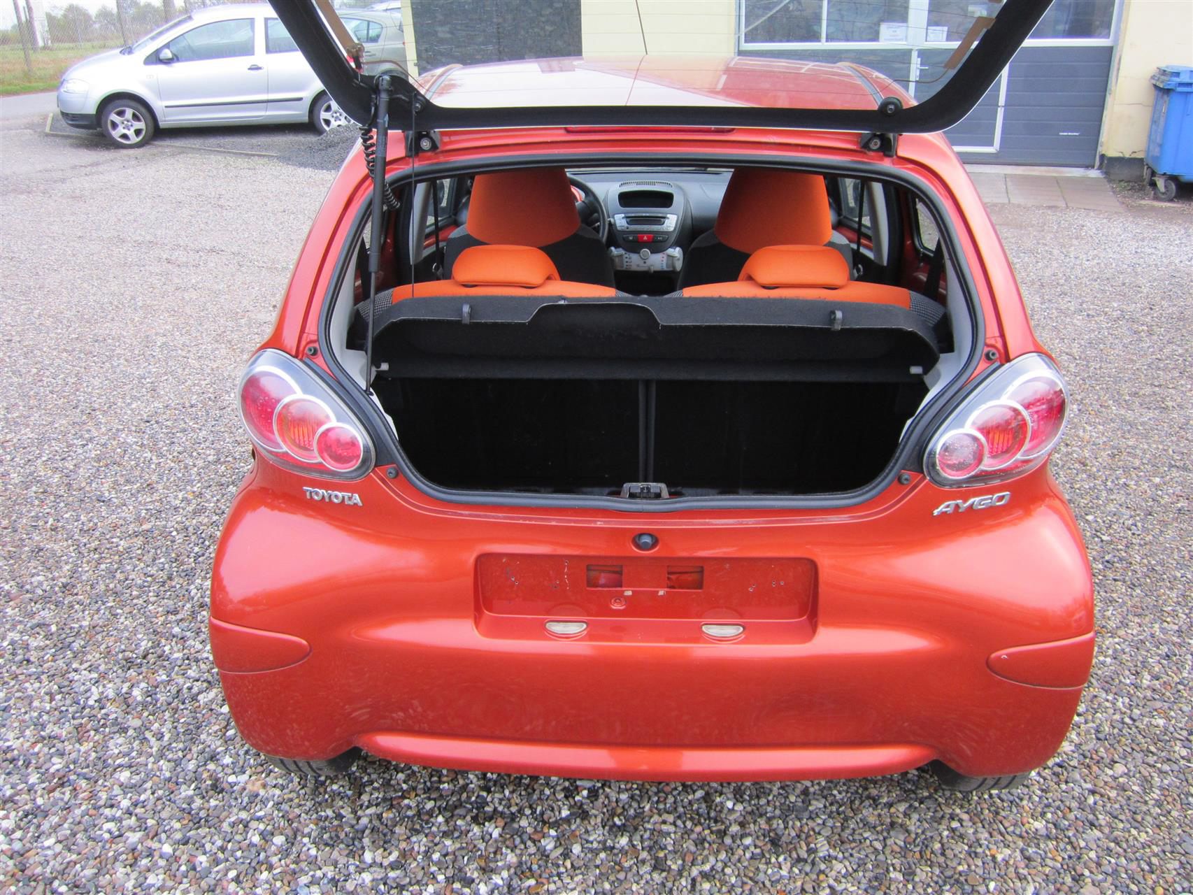 Billede af Toyota Aygo 1,0 VVT-I T2 Air Spice 68HK 5d