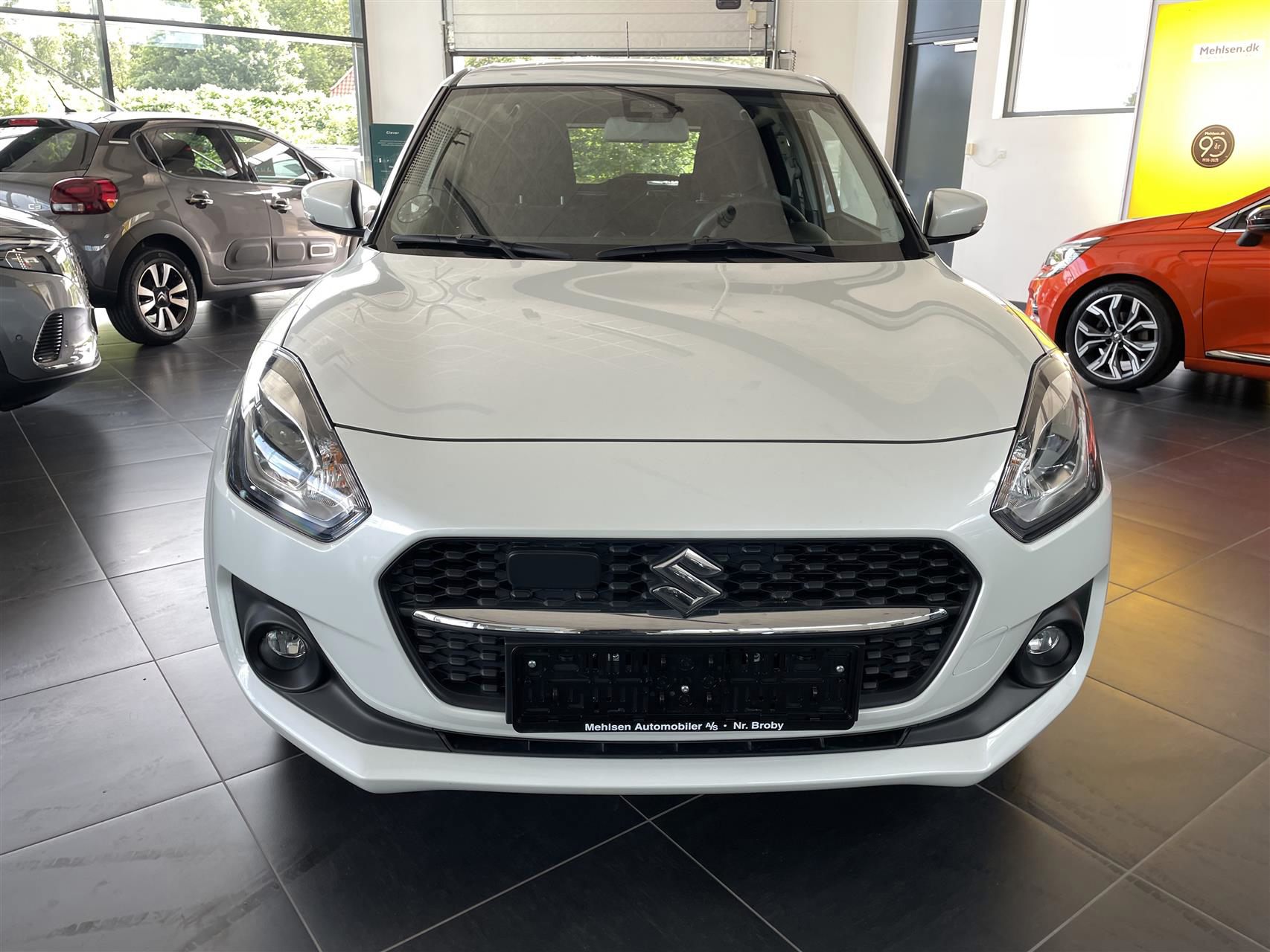Billede af Suzuki Swift 1,2 Dualjet  Mild hybrid Exclusive AEB CVT 83HK 5d Trinl. Gear
