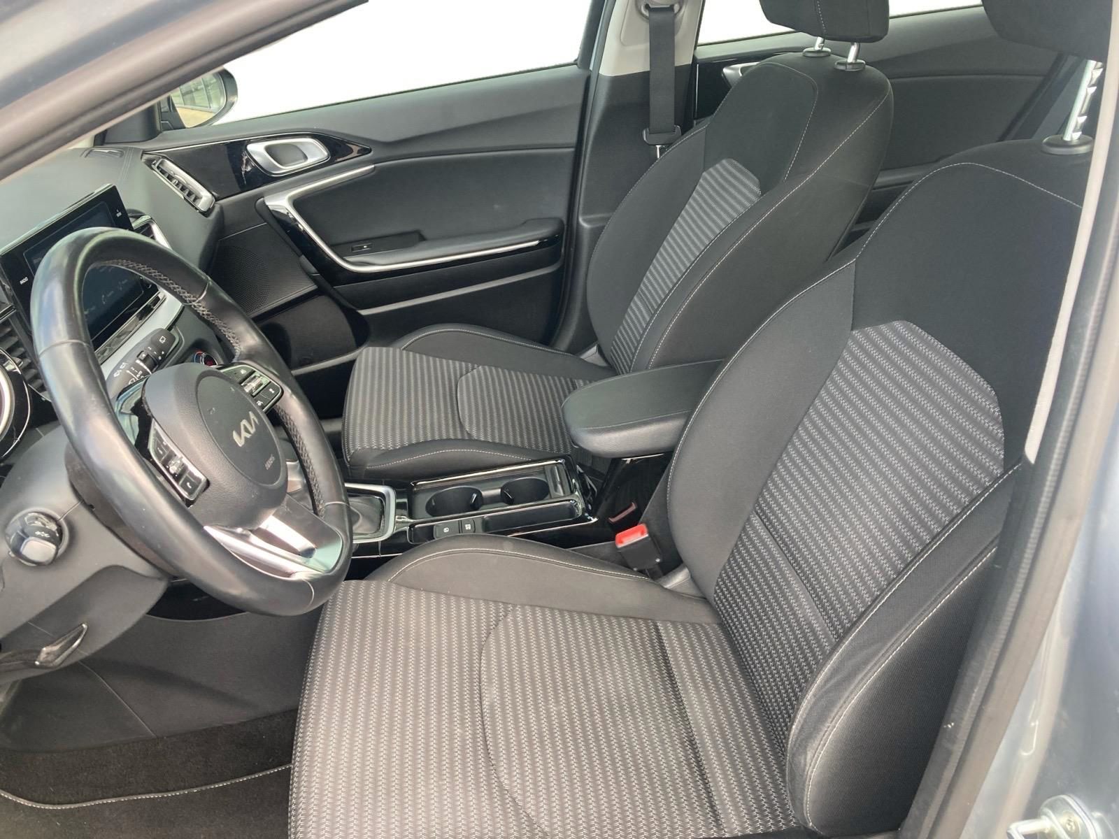 Billede af Kia Ceed SW 1,6 GDI PHEV  Plugin-hybrid Prestige DCT 141HK Stc 6g Aut.