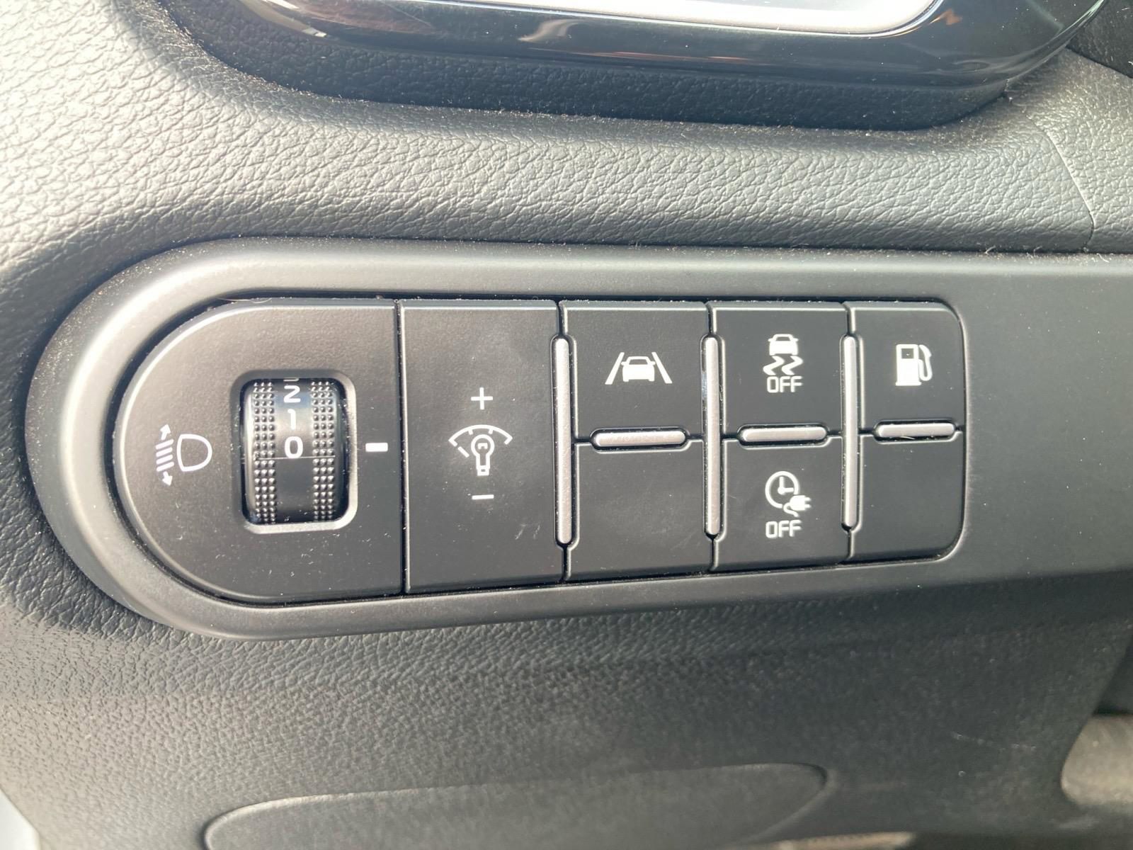 Billede af Kia Ceed SW 1,6 GDI PHEV  Plugin-hybrid Prestige DCT 141HK Stc 6g Aut.