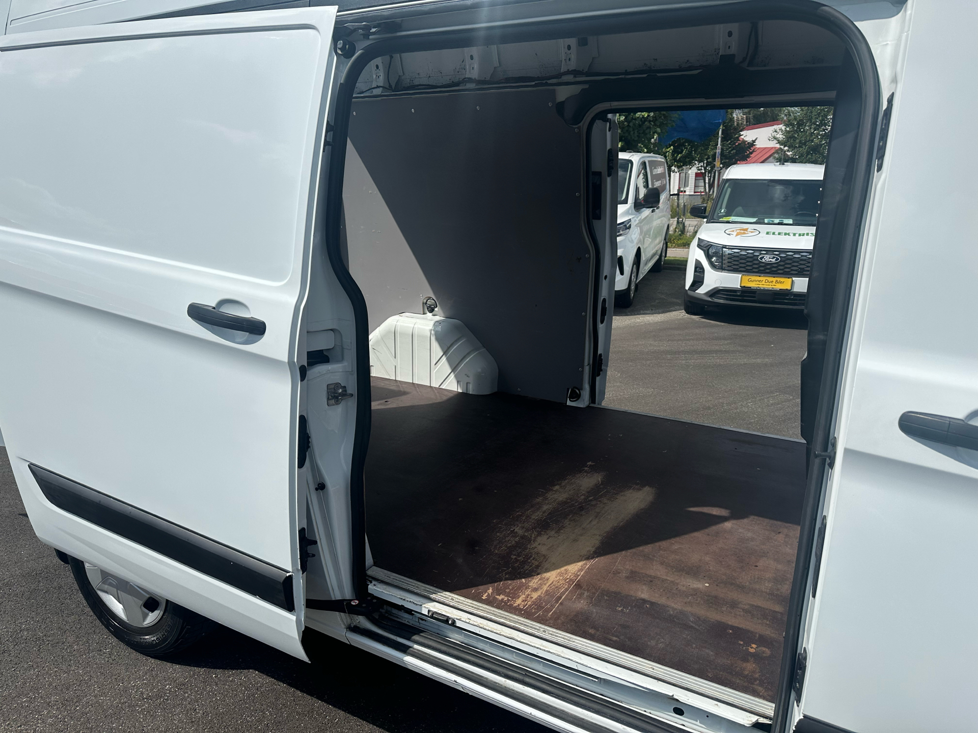 Billede af Ford Transit Custom 320 L2H2 2,0 TDCi Trend 170HK Van 6g