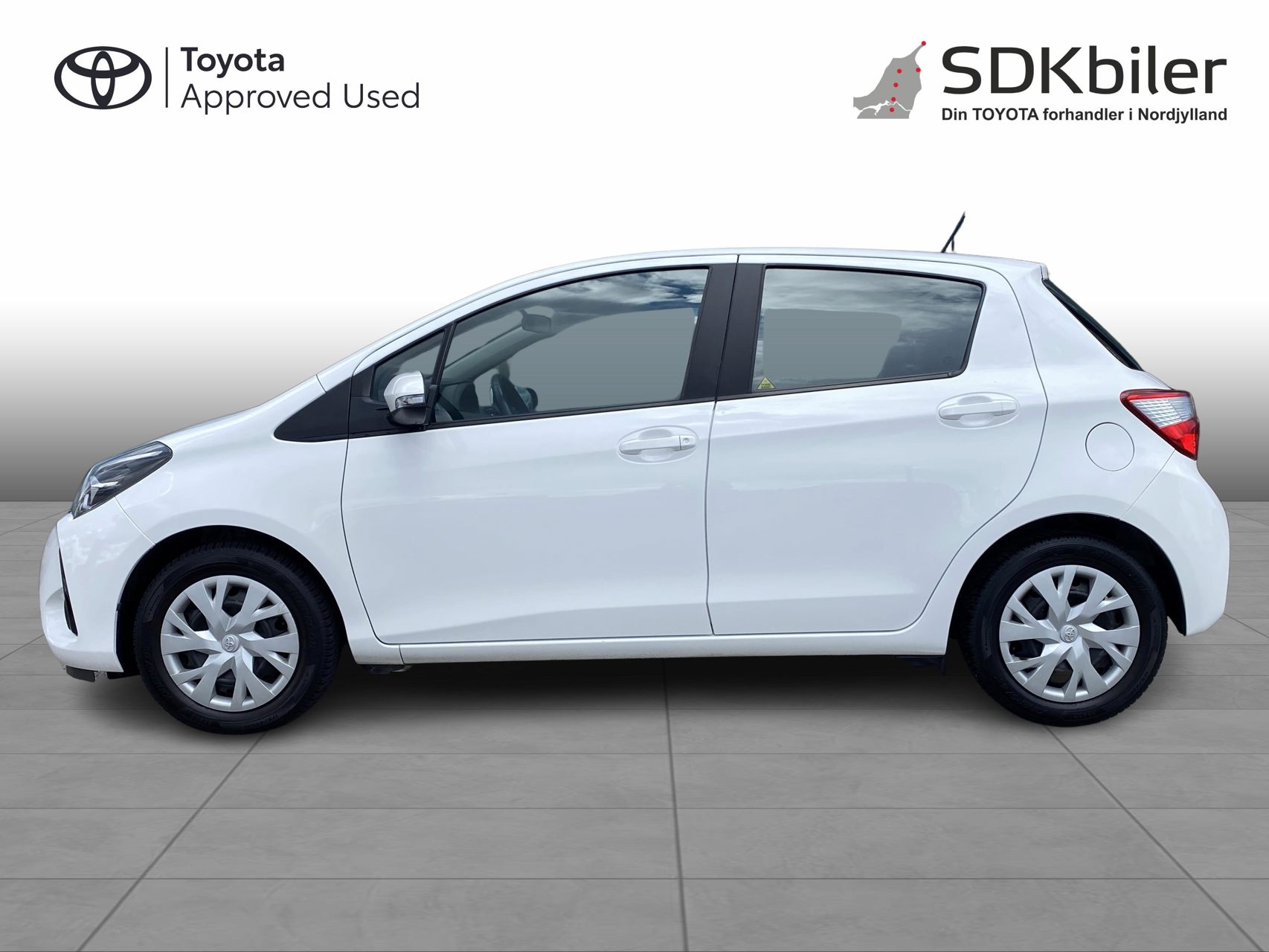 Billede af Toyota Yaris 1,5 Hybrid H2 E-CVT 100HK 5d Trinl. Gear