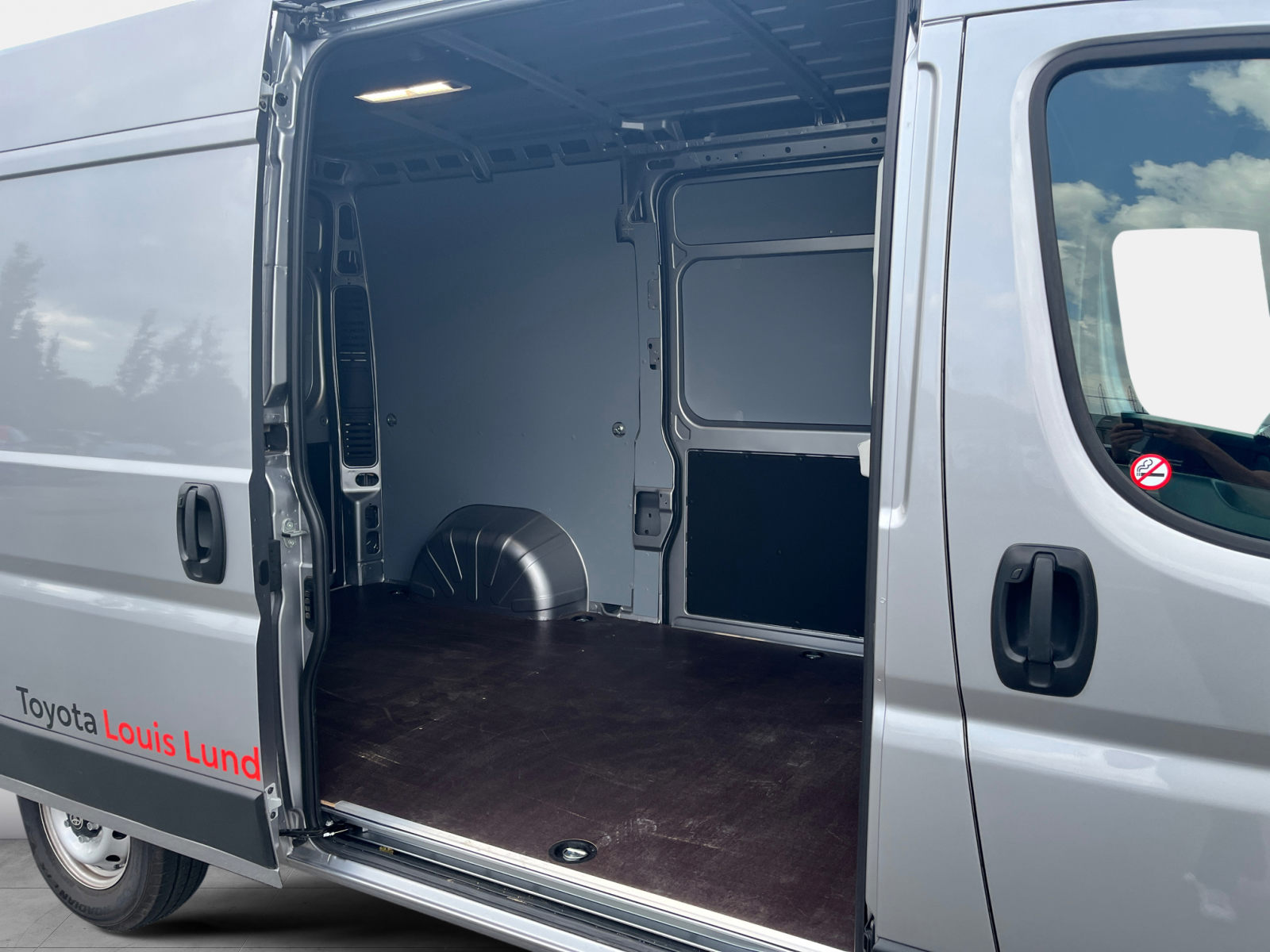 Billede af Toyota Proace Max Medium 2,2 D Comfort m. højt tag 140HK Van 6g