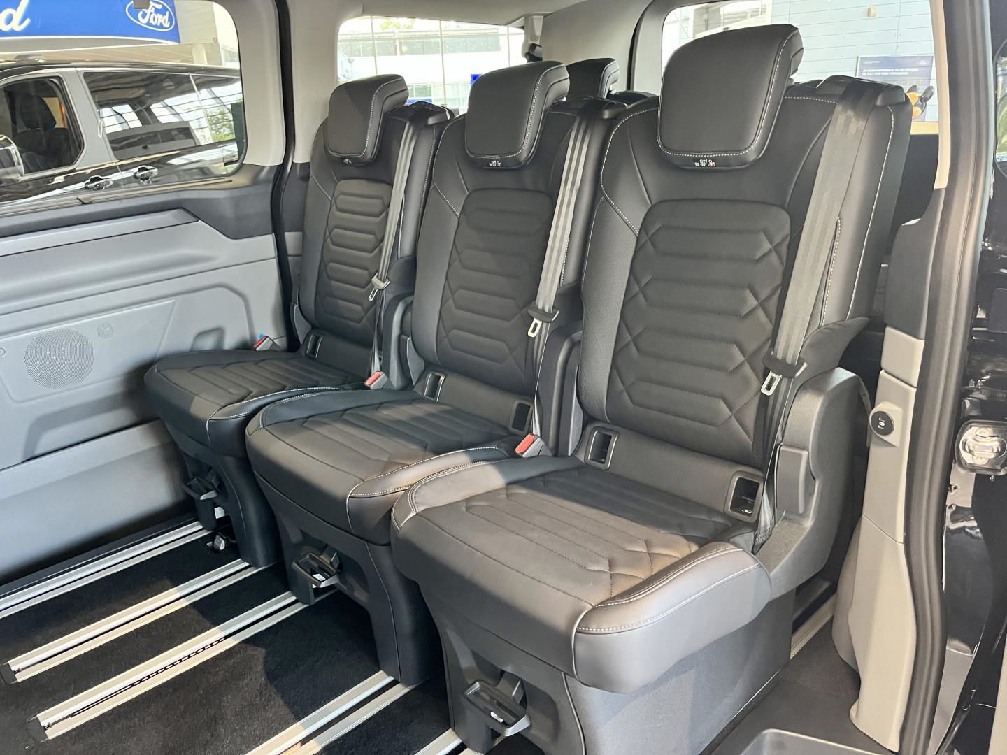 Billede af Ford E-Tourneo Custom 340 L1H1 EL Titanium X 218HK Aut.