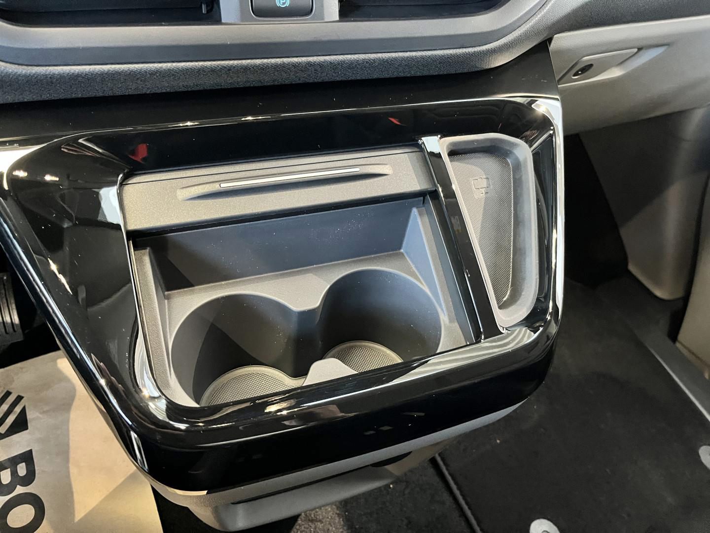 Billede af Ford E-Tourneo Custom 340 L1H1 EL Titanium X 218HK Aut.
